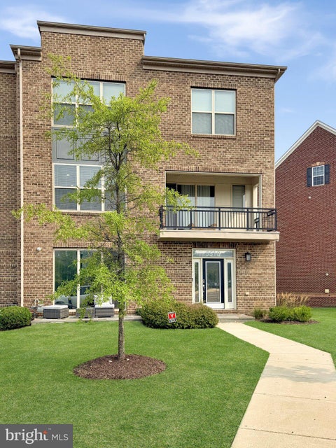 Townhouse For Sale - 5510 Woodyard Road<br/> UPPER MARLBORO, MD 20772