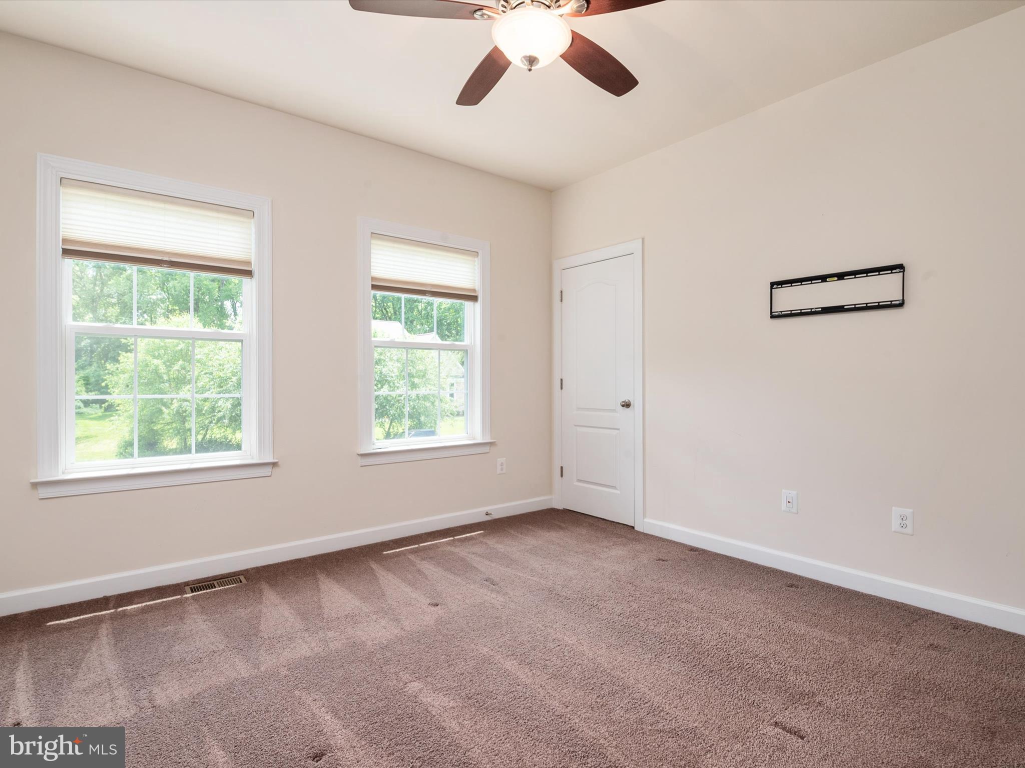 ASHERS FARM - Residential