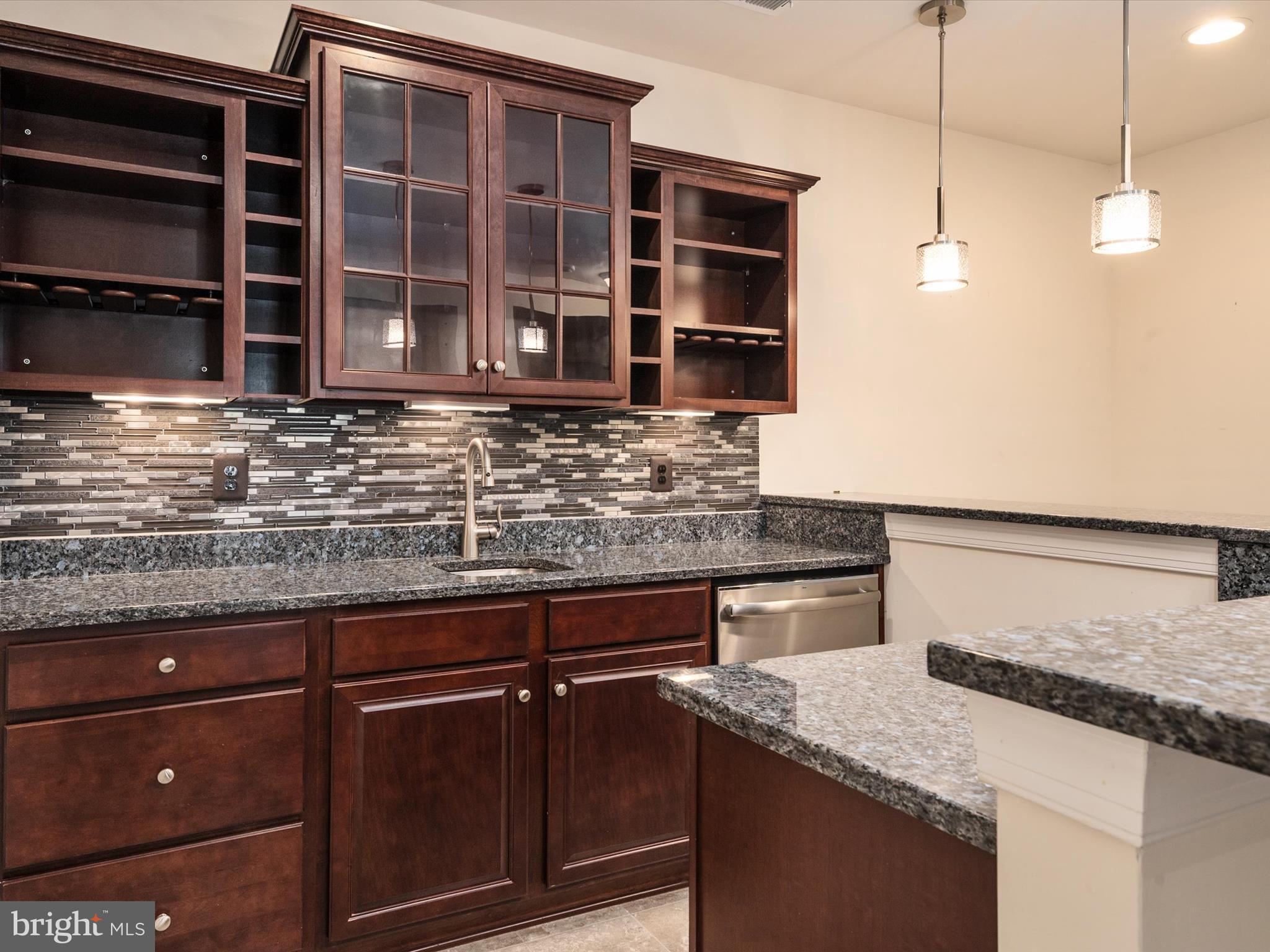 ASHERS FARM - Residential