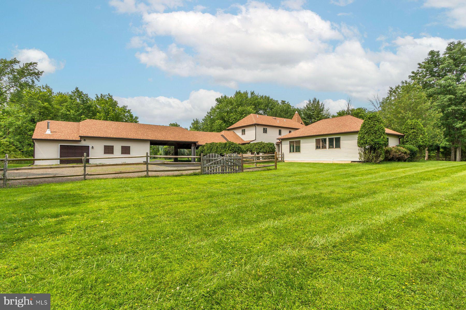 DOYLESTOWN - Residential Lease