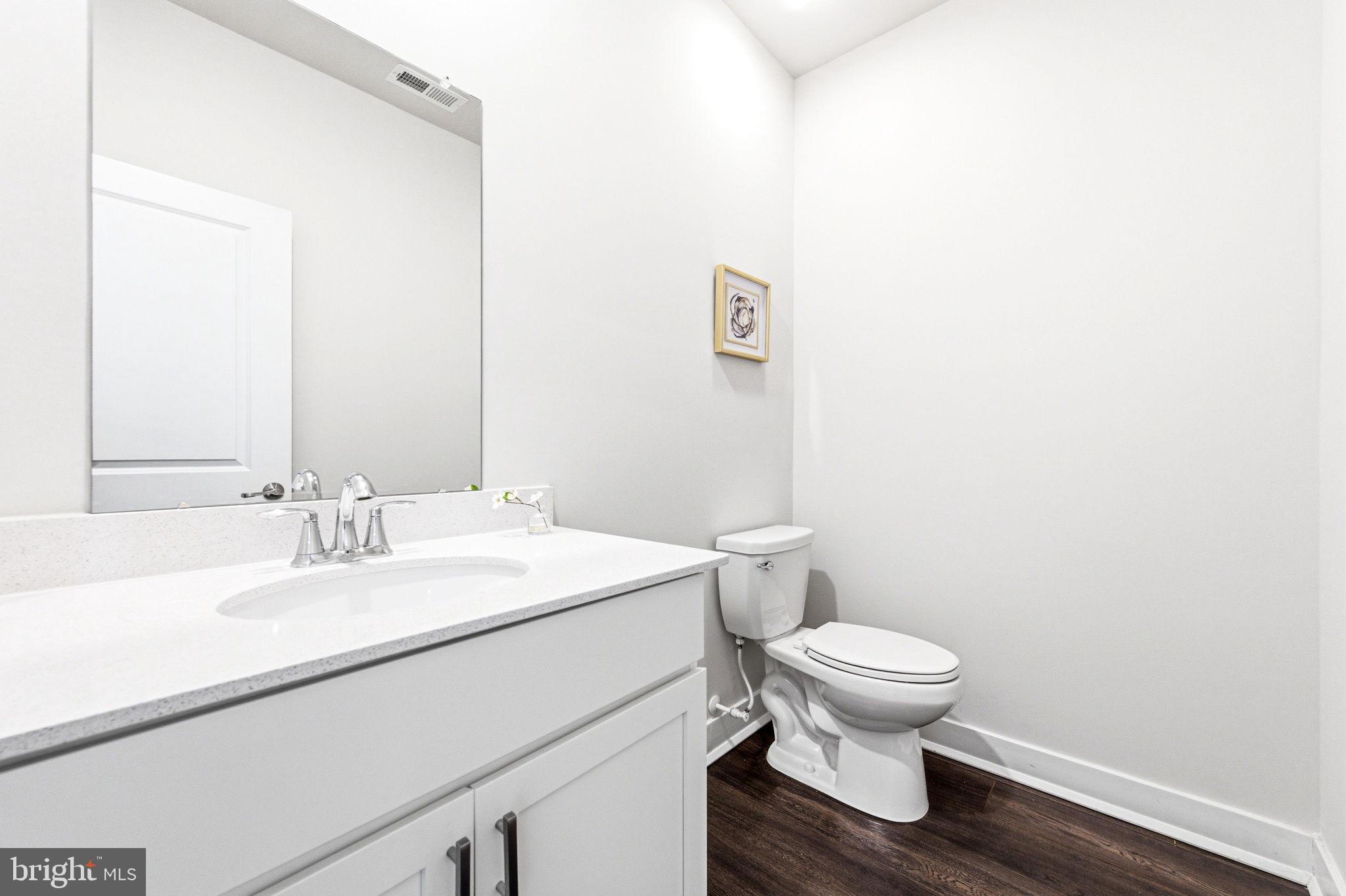 WATERSIDE - Residential