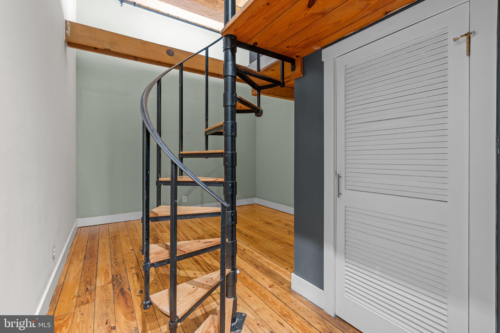 OLD CITY - Residential