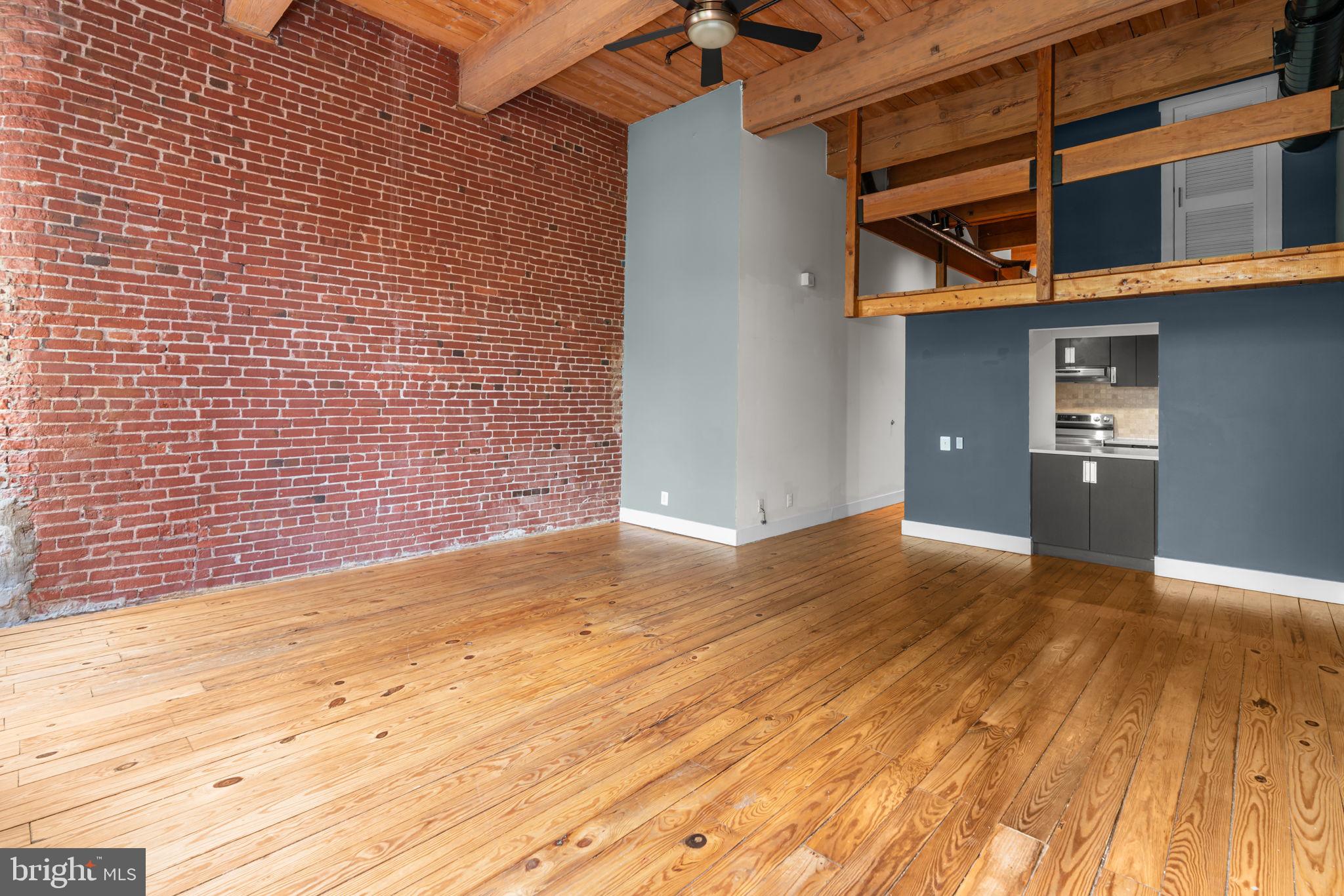 OLD CITY - Residential