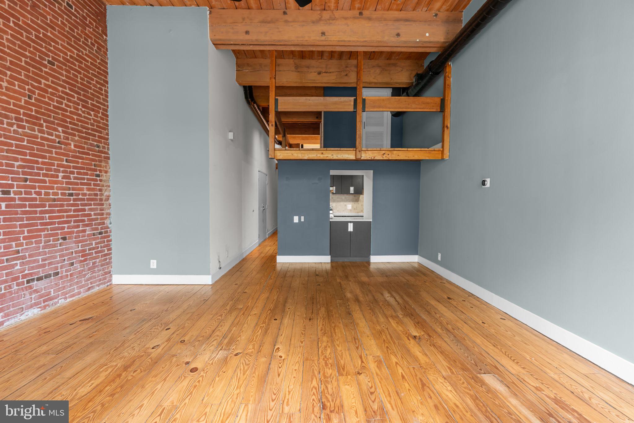 OLD CITY - Residential