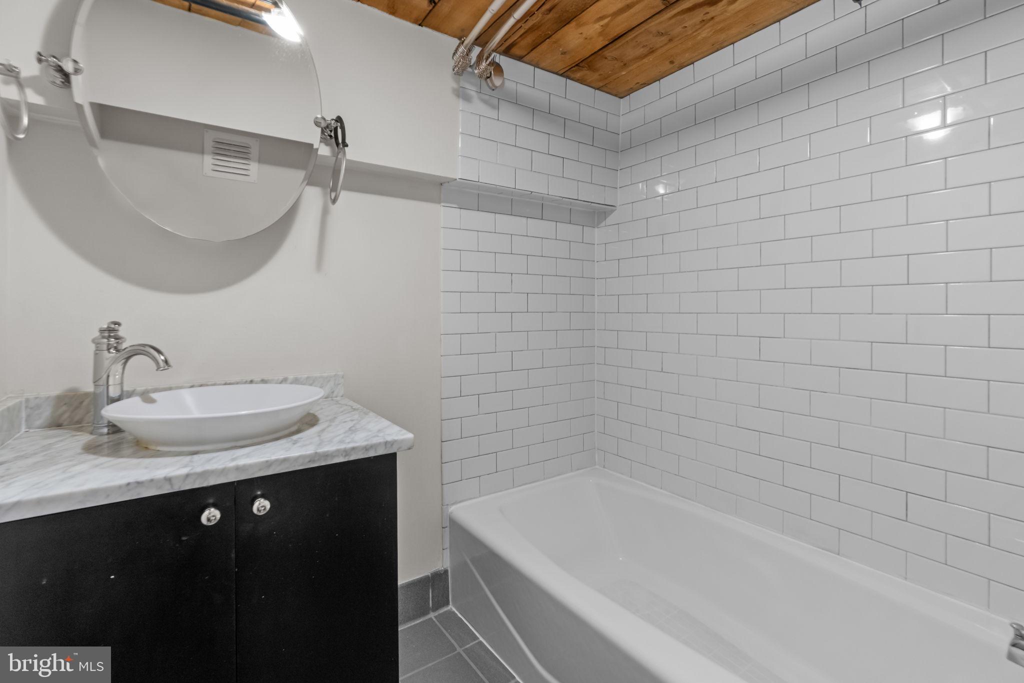 OLD CITY - Residential