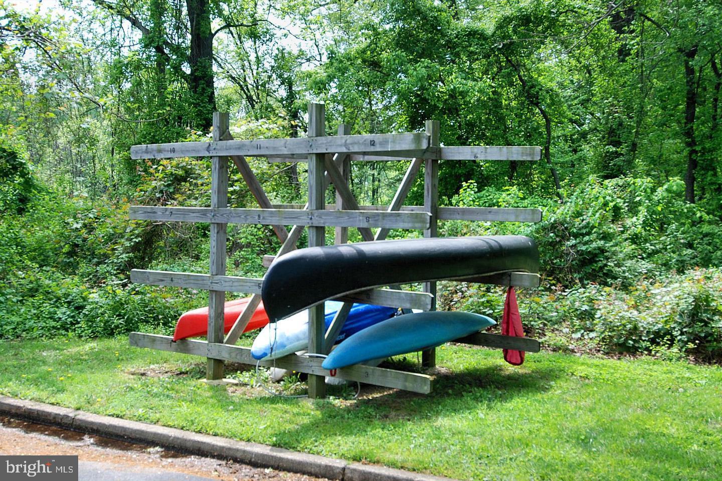 RIVER TOWERS - Residential