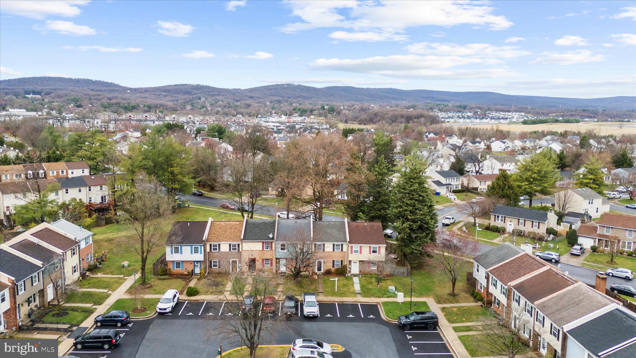 WILLOWCREST - Residential