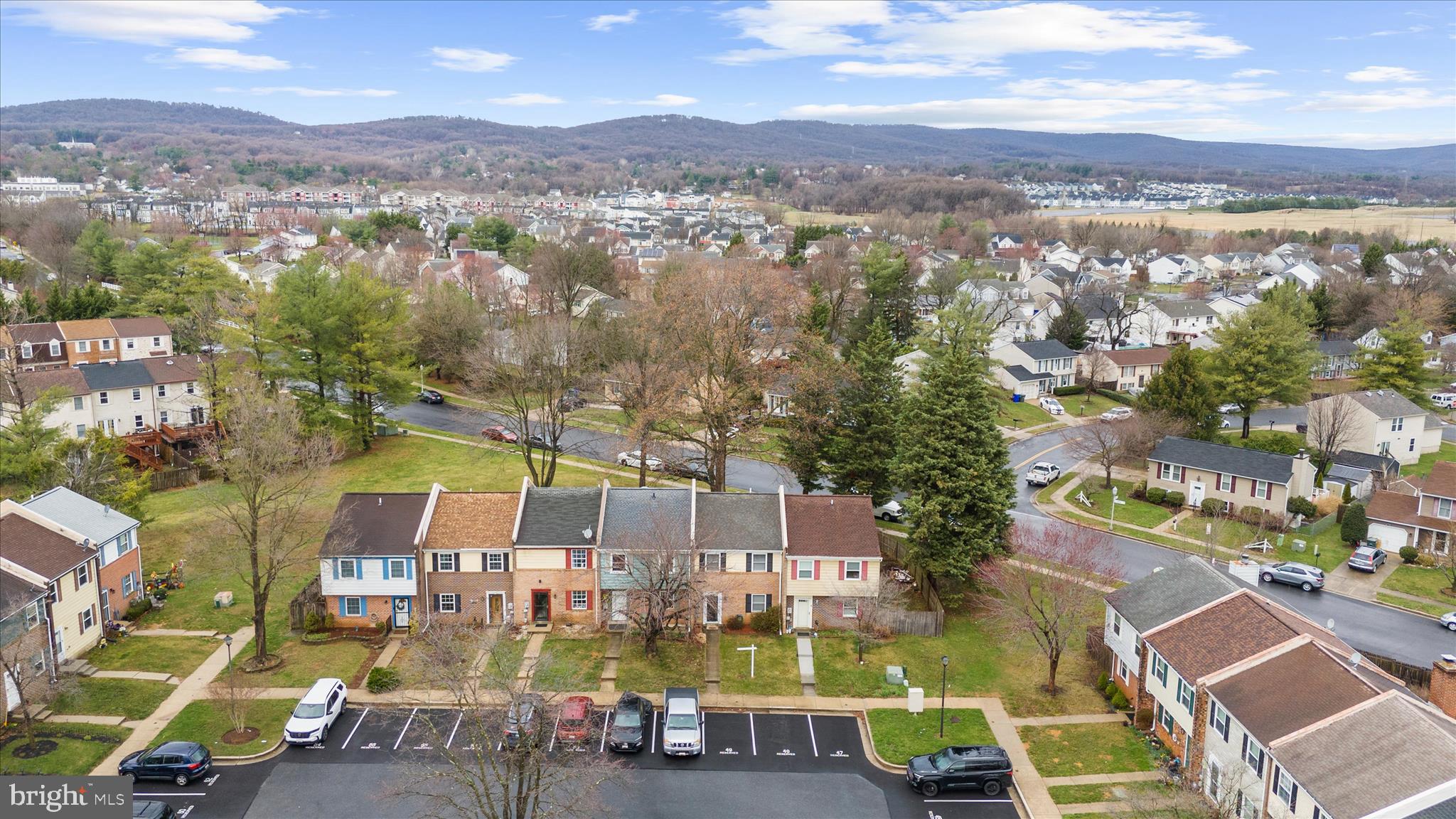 WILLOWCREST - Residential