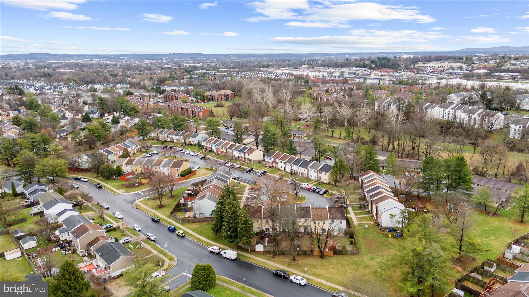 WILLOWCREST - Residential