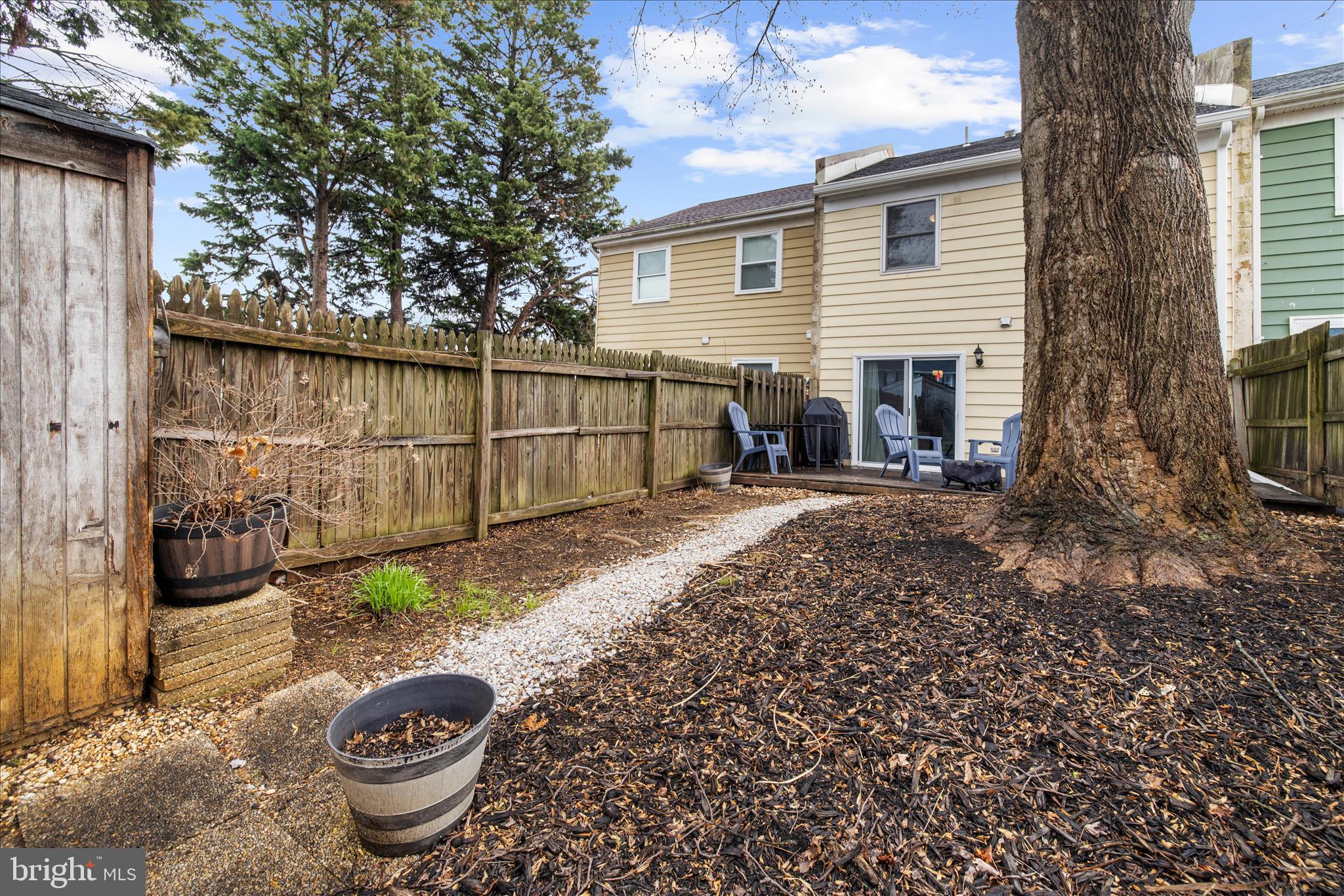 WILLOWCREST - Residential