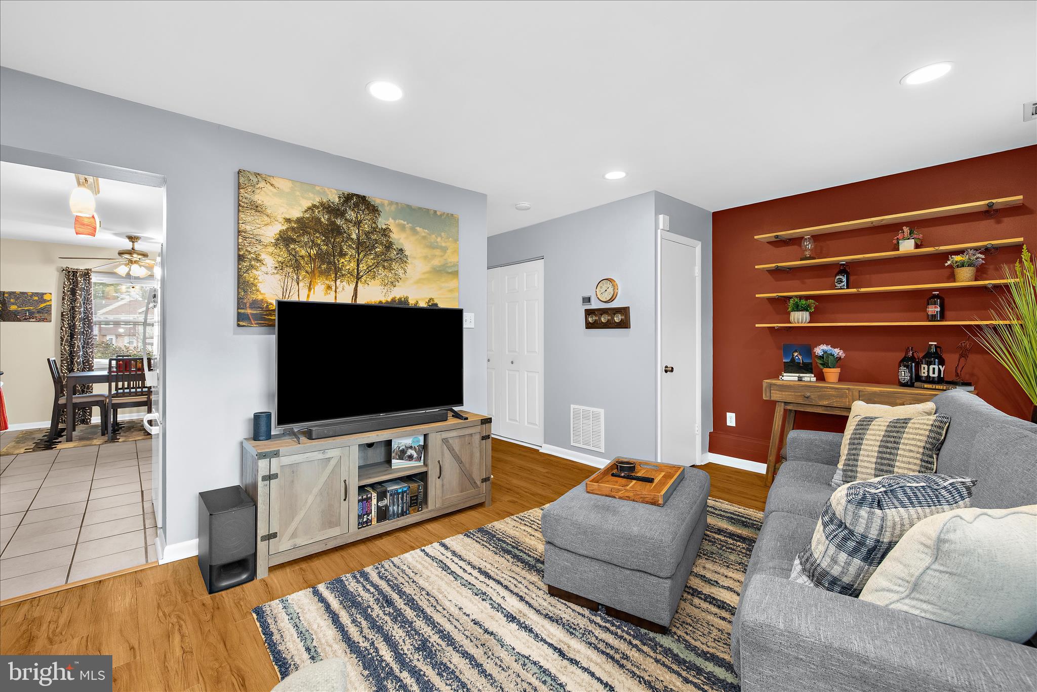 WILLOWCREST - Residential