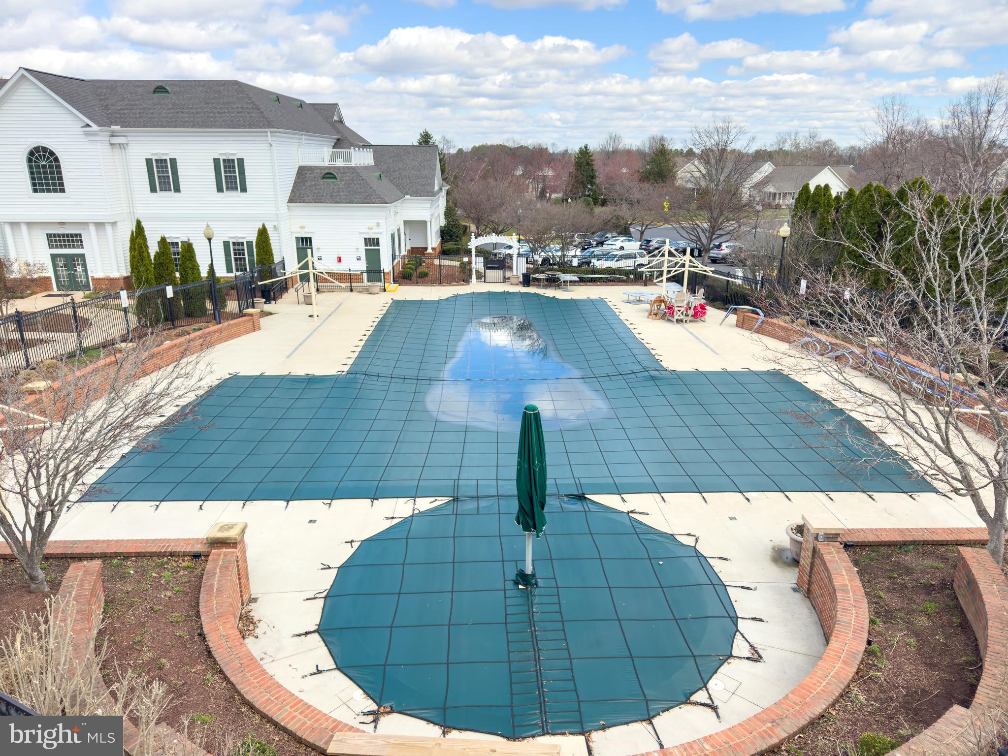 HERITAGE HUNT - Residential