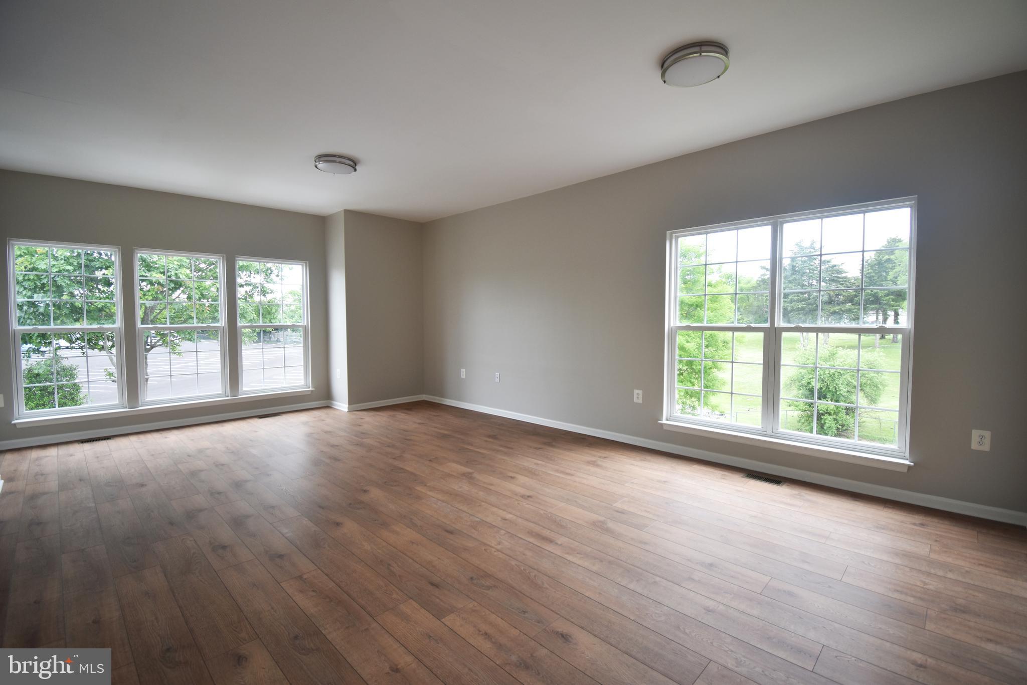 LEE'S RIDGE - Residential Lease