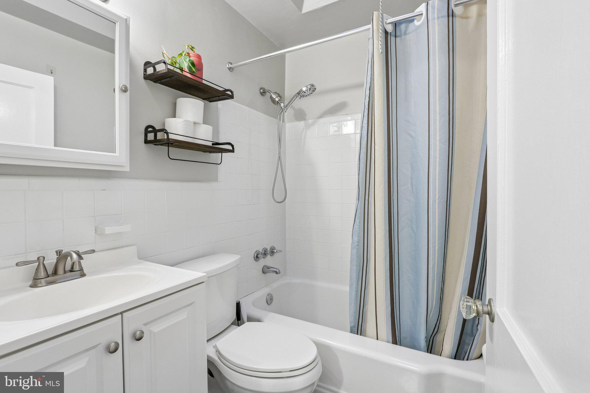 DREXEL HILL - Residential