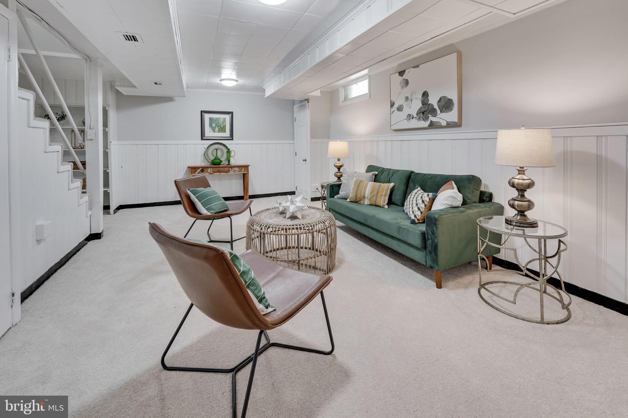 BEACON MANOR - Residential