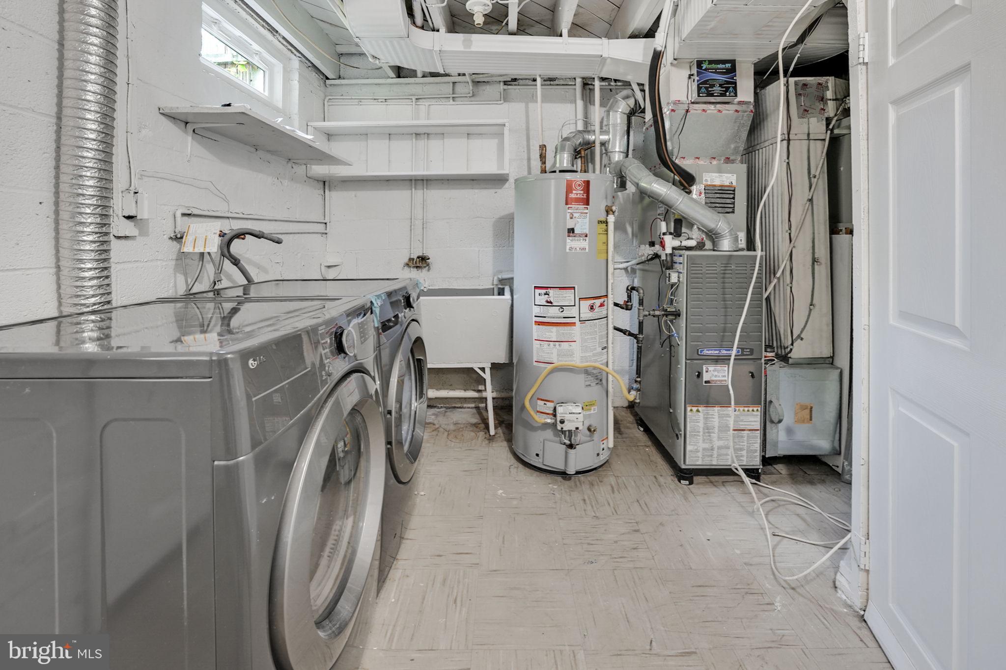 BEACON MANOR - Residential