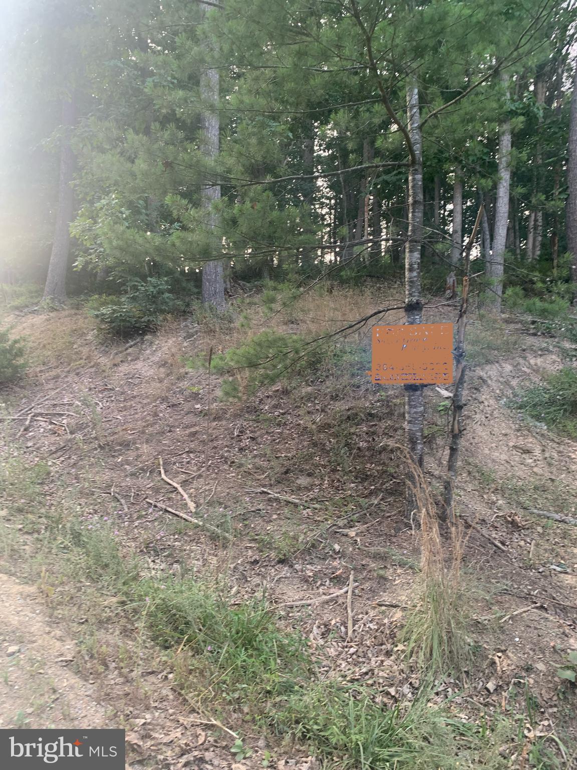 ROLLING HILLS ESTATES - Land