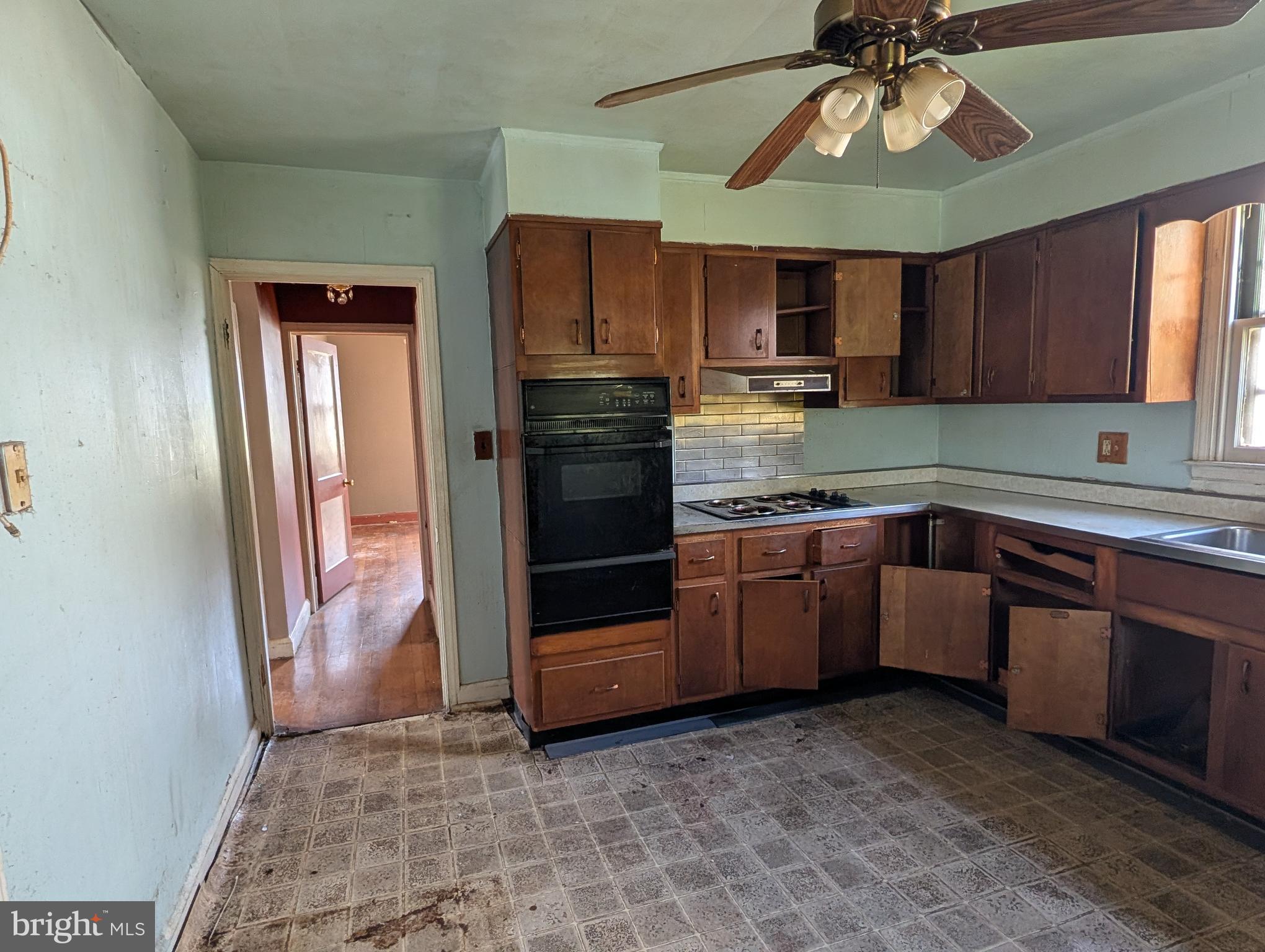 FRANKFORD - Residential Income