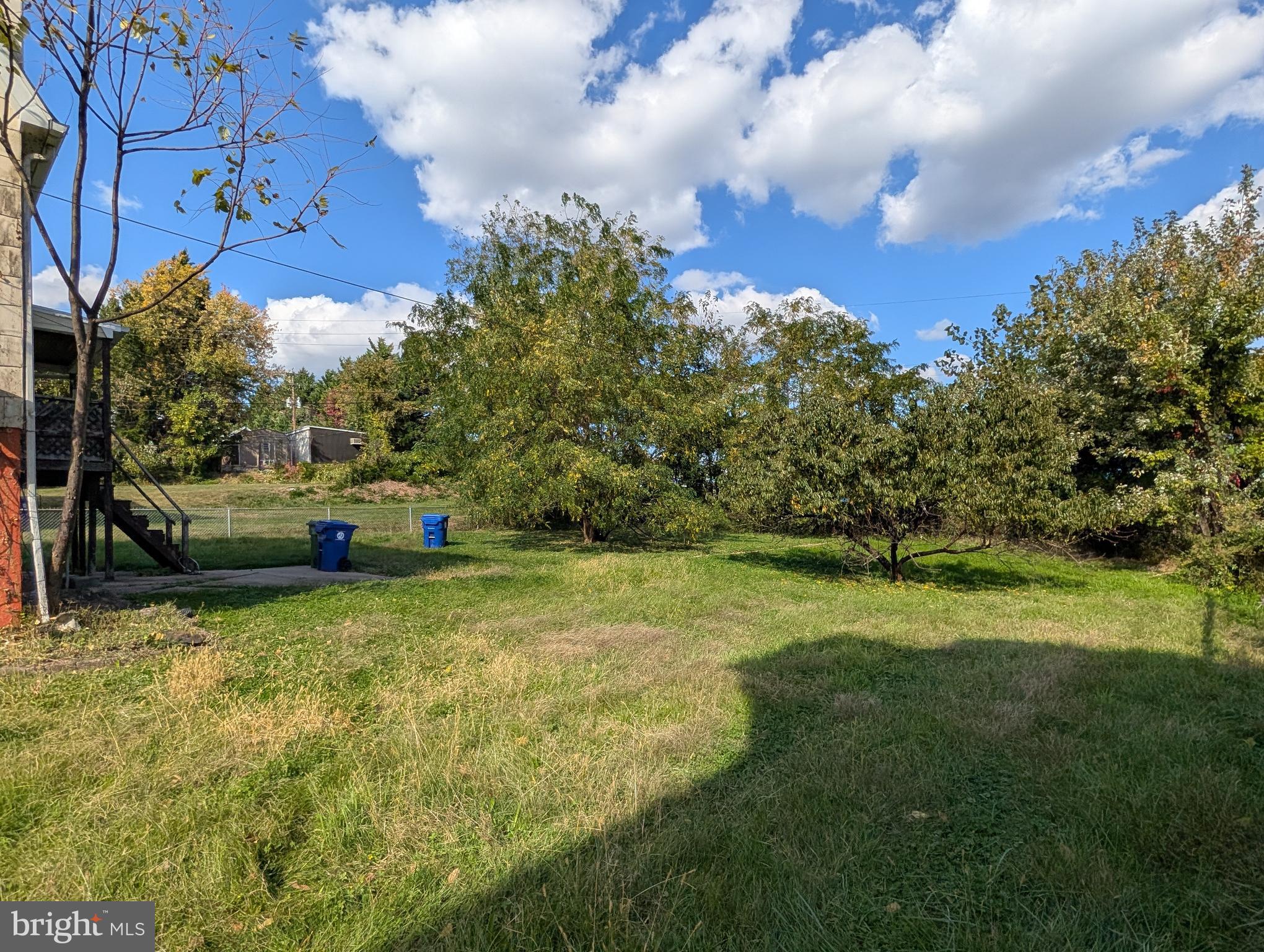 FRANKFORD - Residential Income