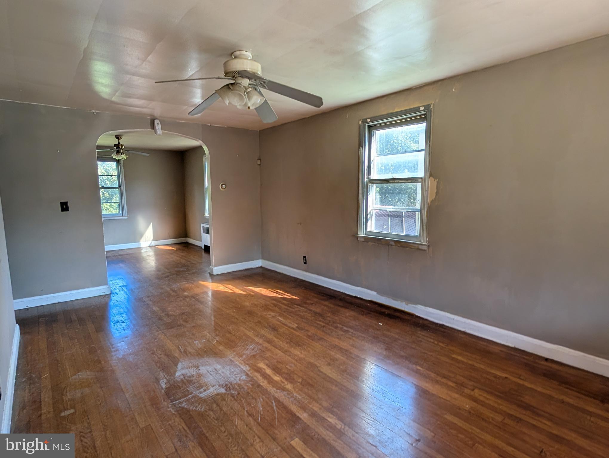 FRANKFORD - Residential Income