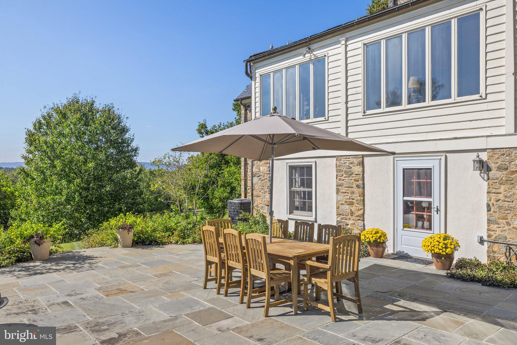 PHILOMONT - Residential