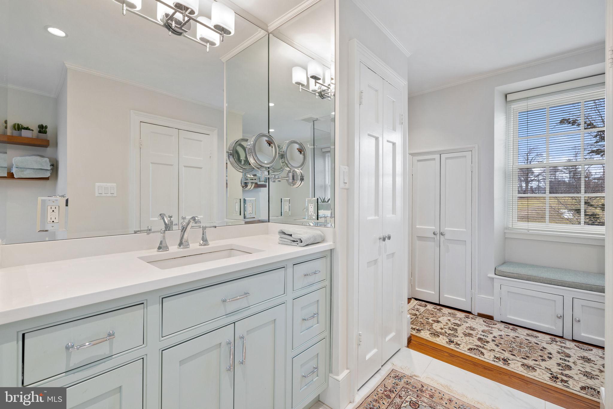 PHILOMONT - Residential