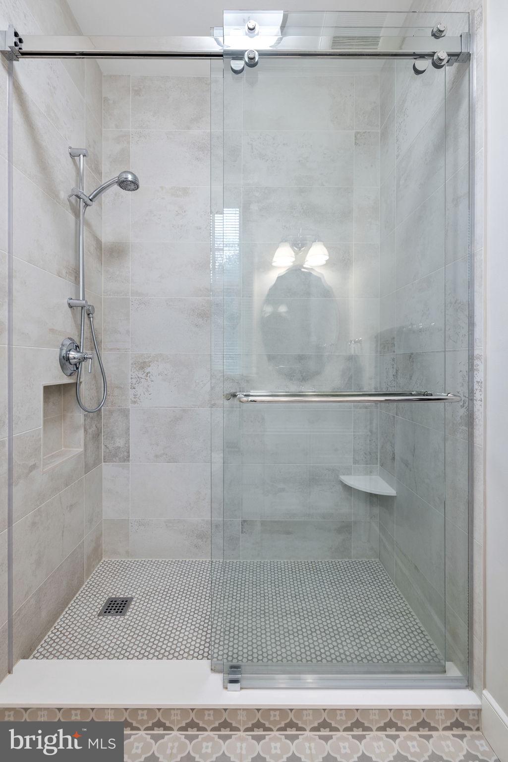 PHILOMONT - Residential