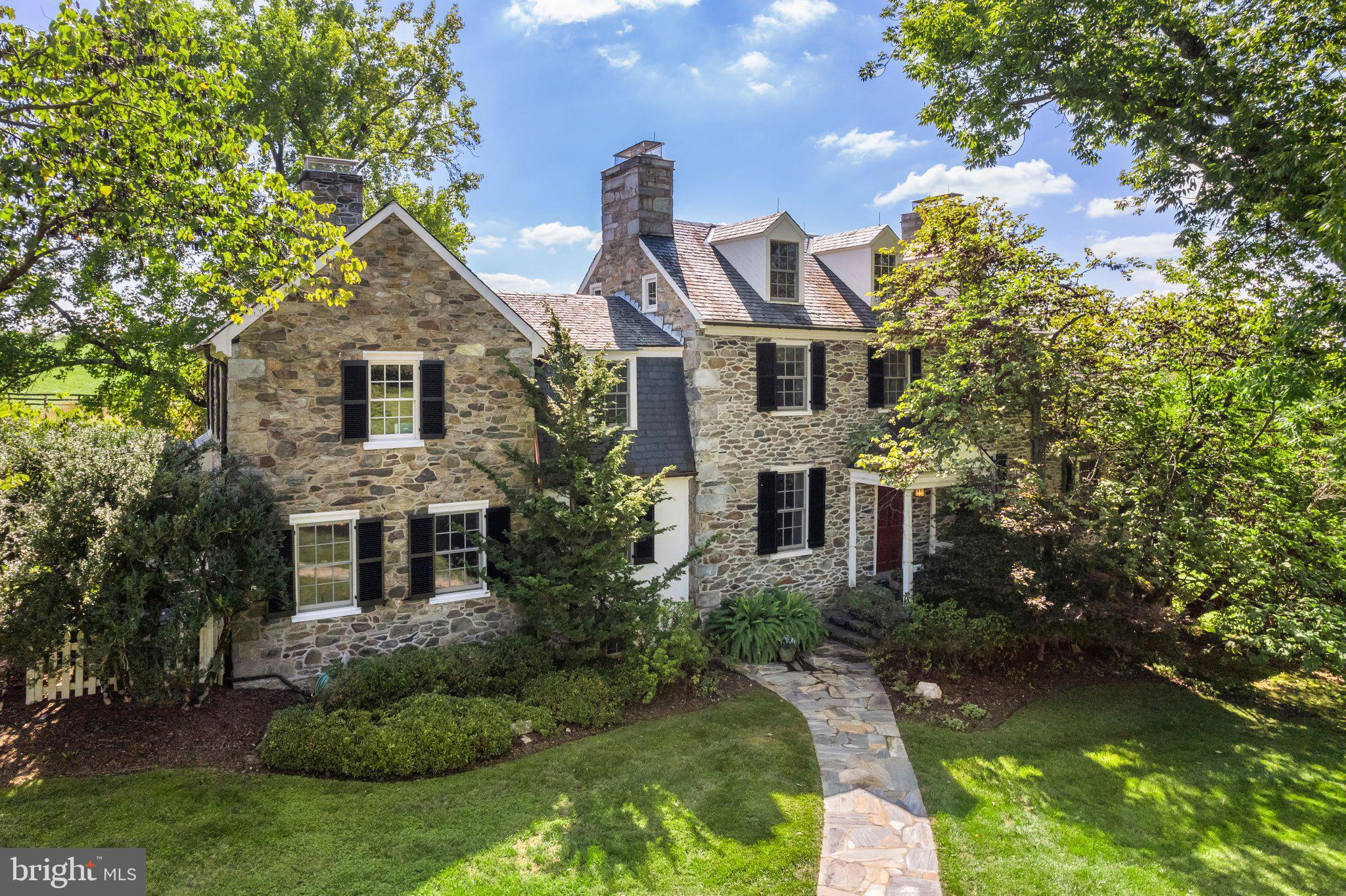 PHILOMONT - Residential