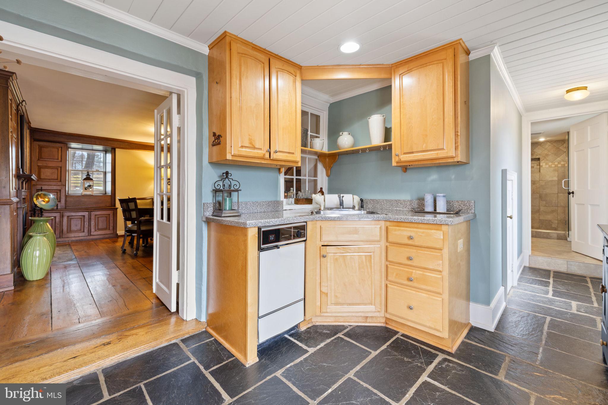 PHILOMONT - Residential