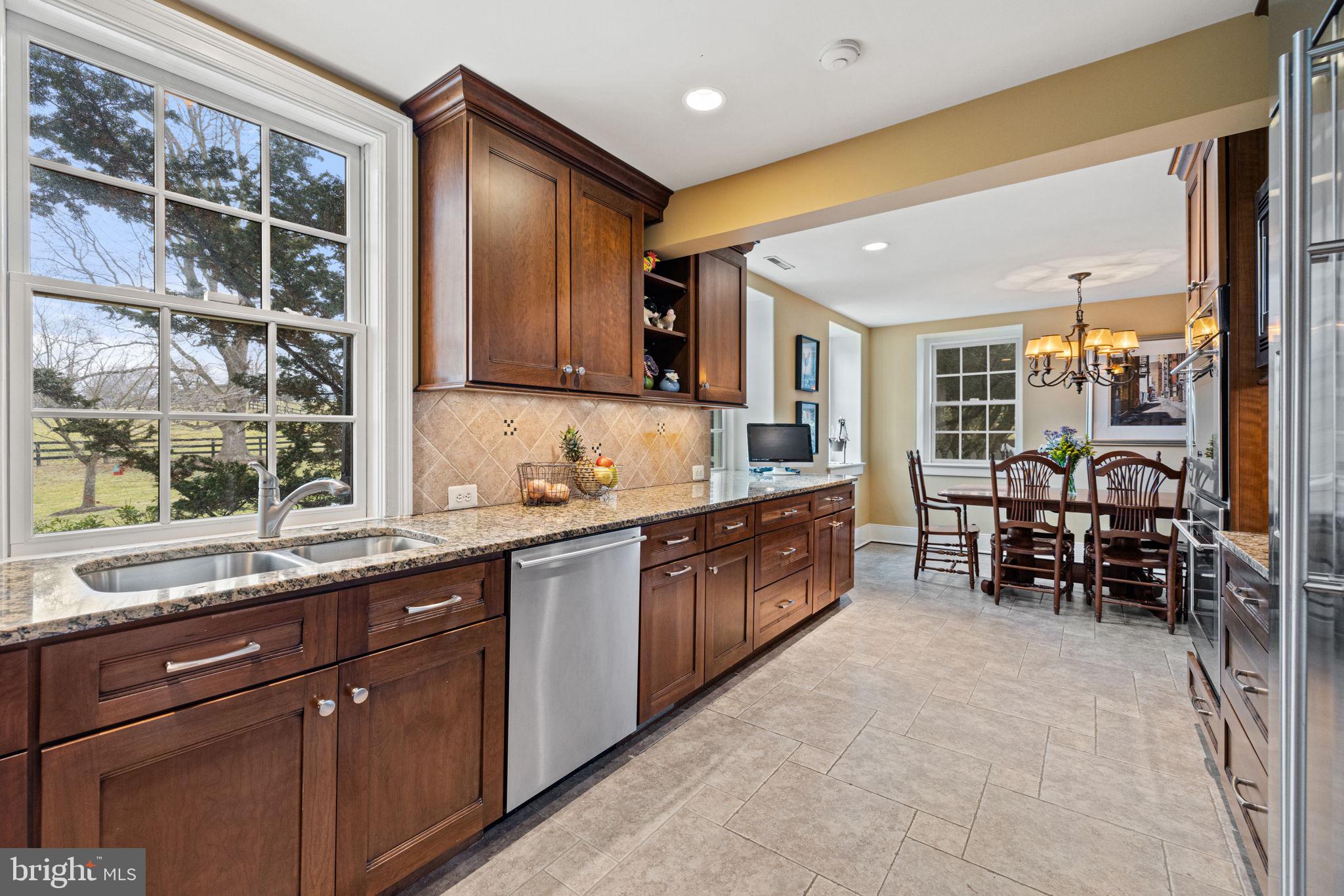 PHILOMONT - Residential