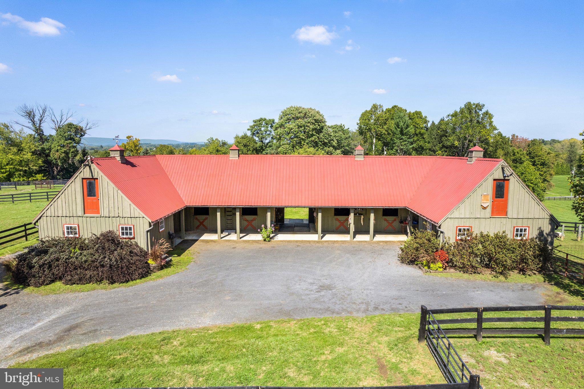 PHILOMONT - Residential