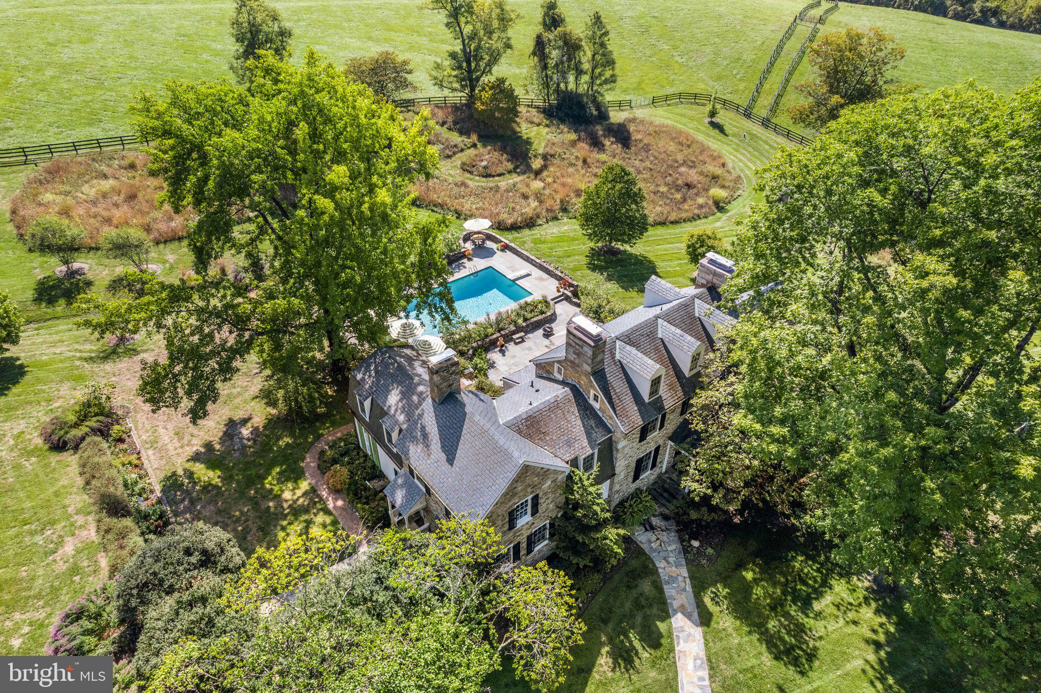 PHILOMONT - Residential