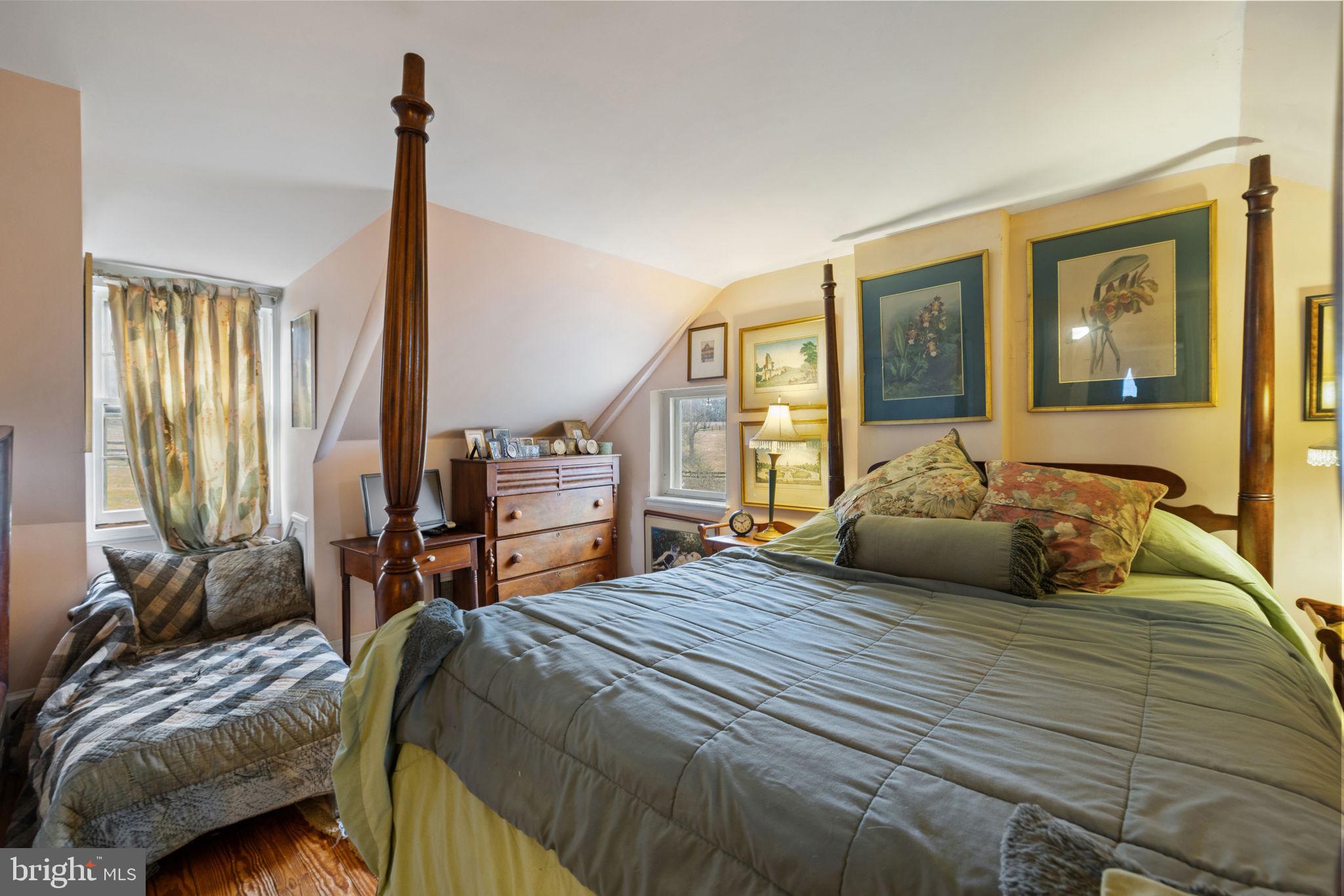 PHILOMONT - Residential