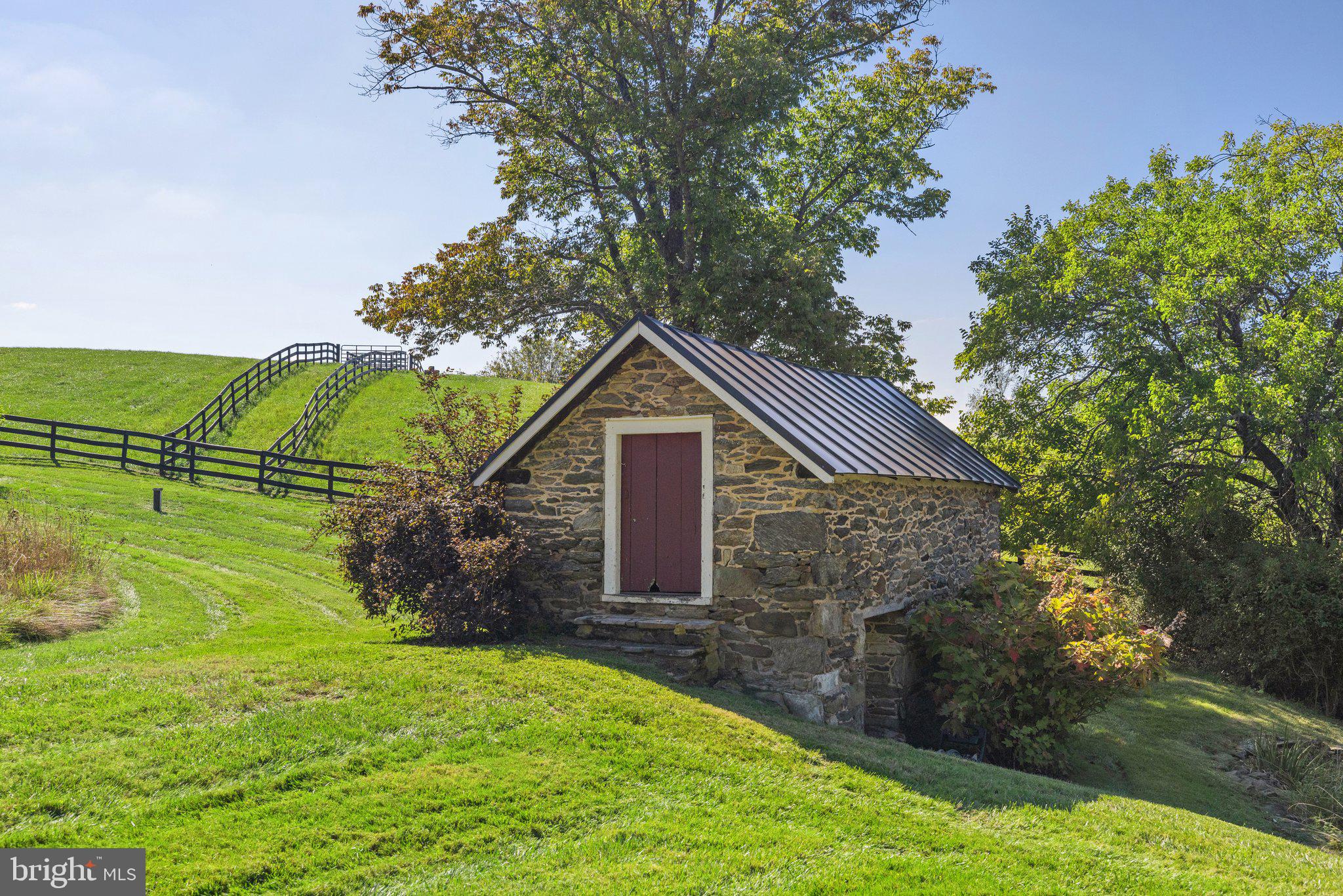 PHILOMONT - Residential