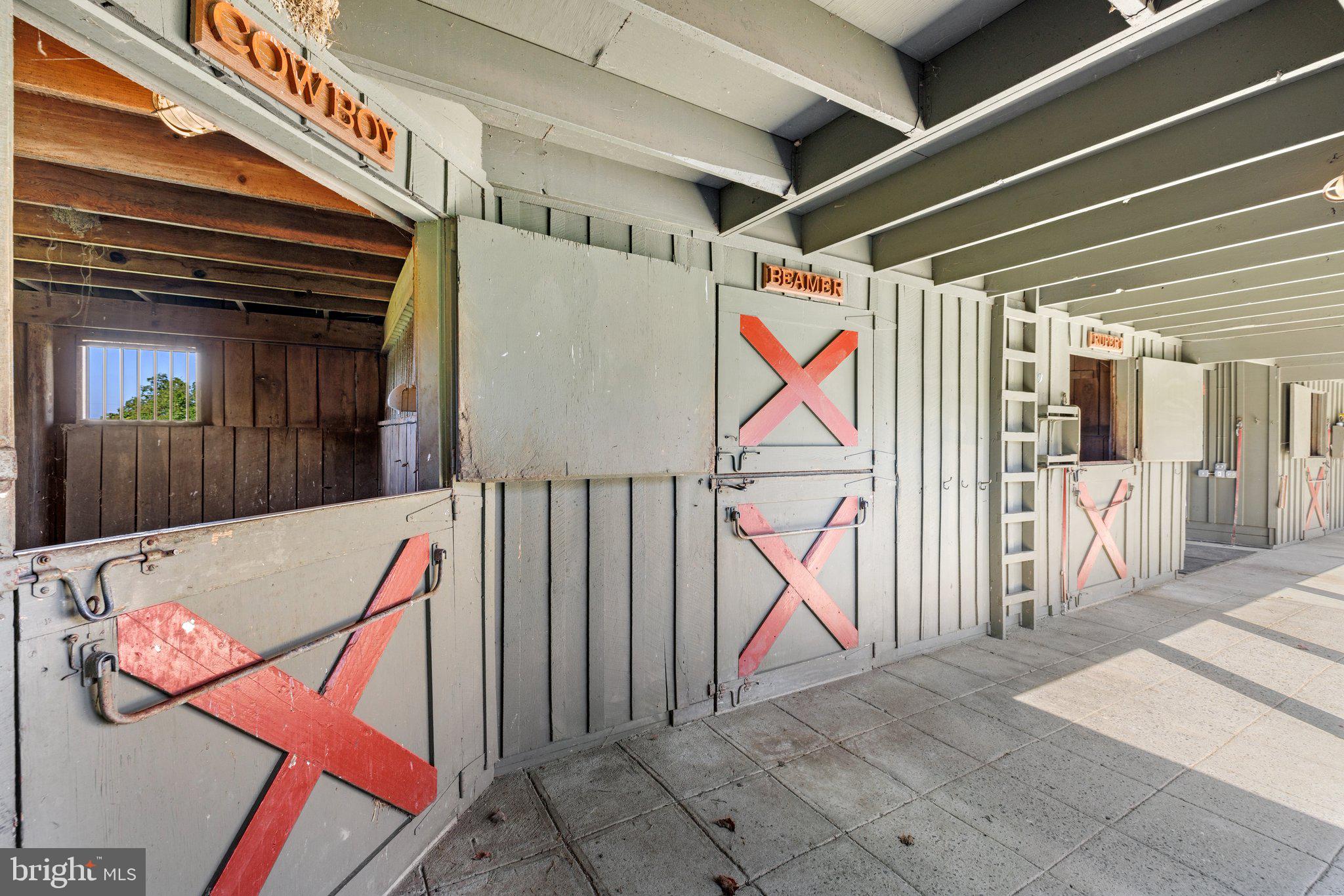 PHILOMONT - Residential