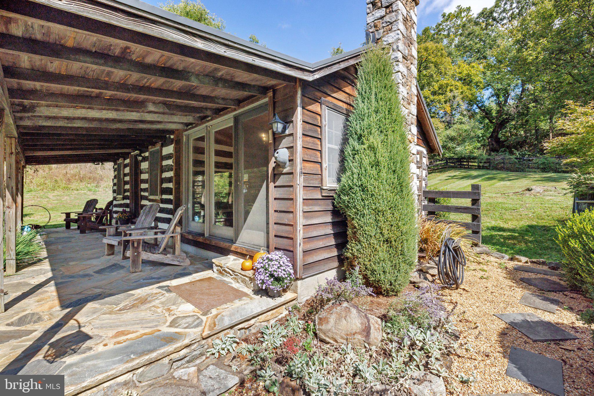 PHILOMONT - Residential