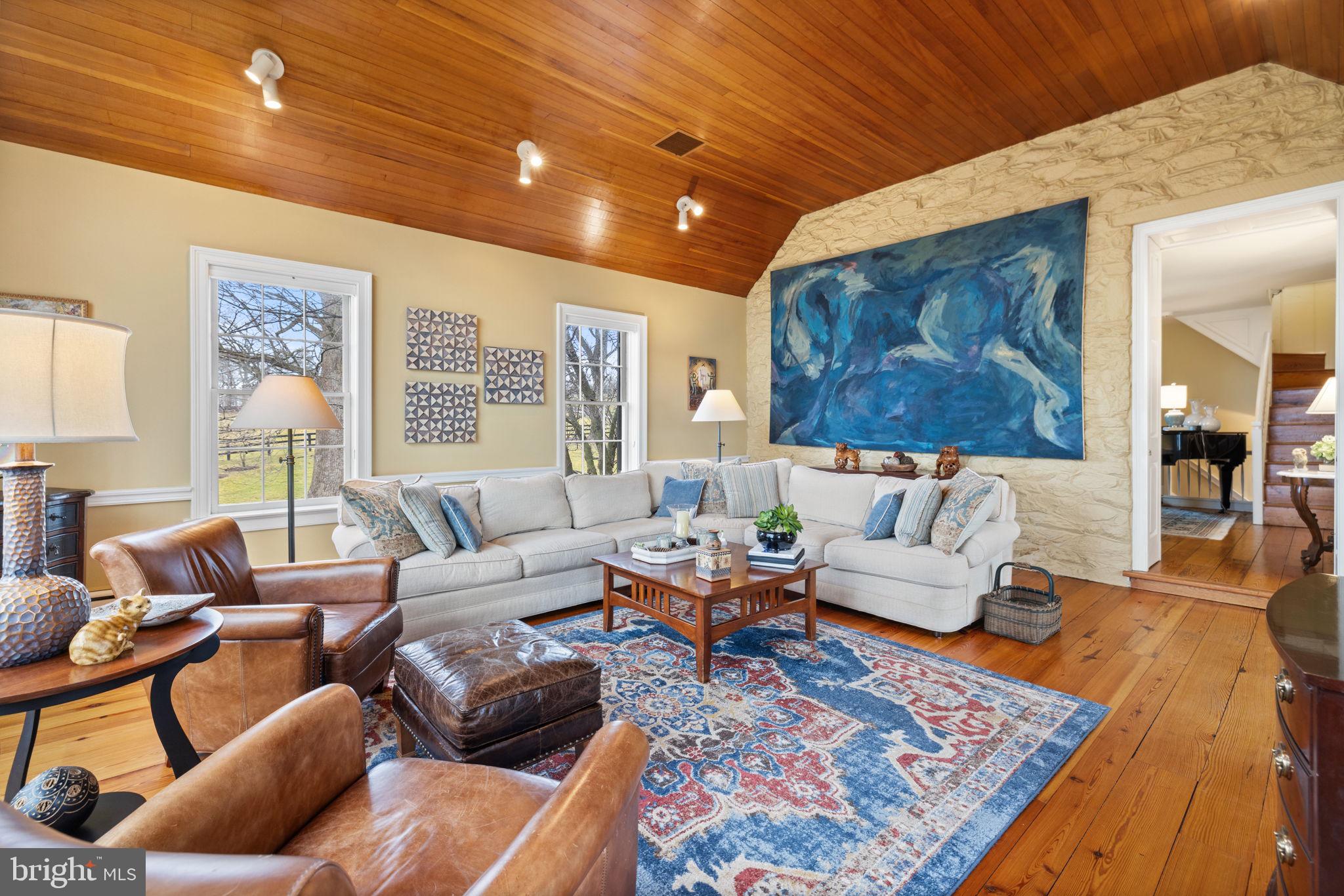 PHILOMONT - Residential