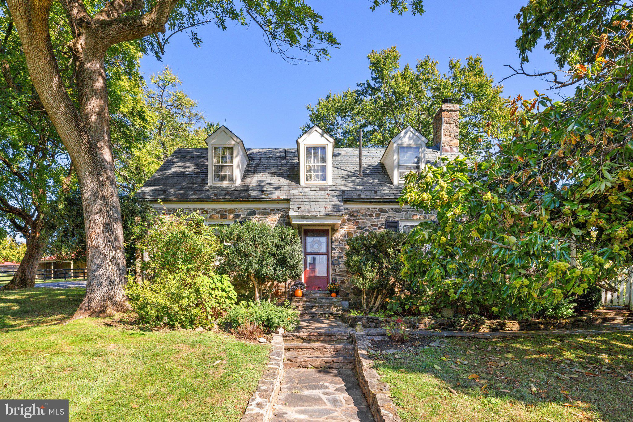 PHILOMONT - Residential