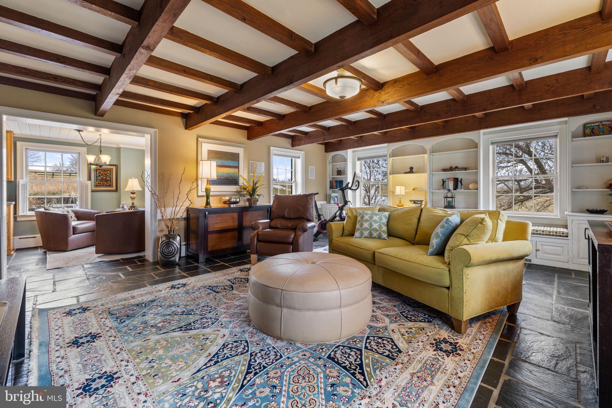 PHILOMONT - Residential