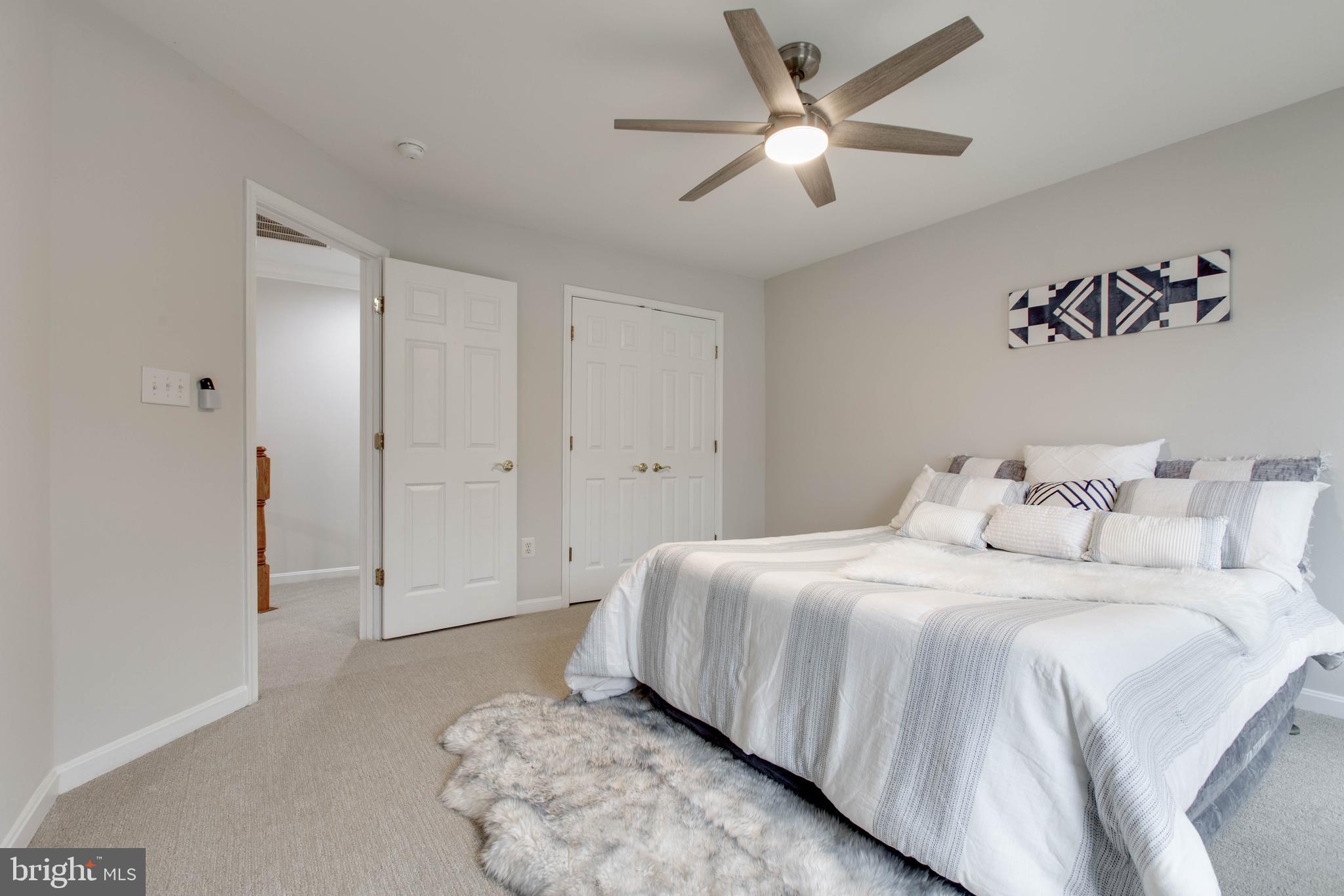 CAYUGA FARM - Residential