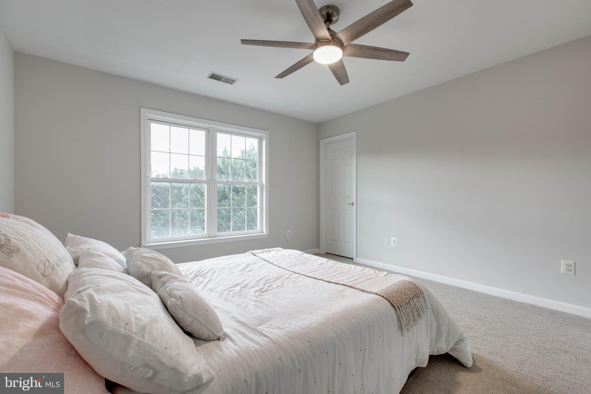 CAYUGA FARM - Residential