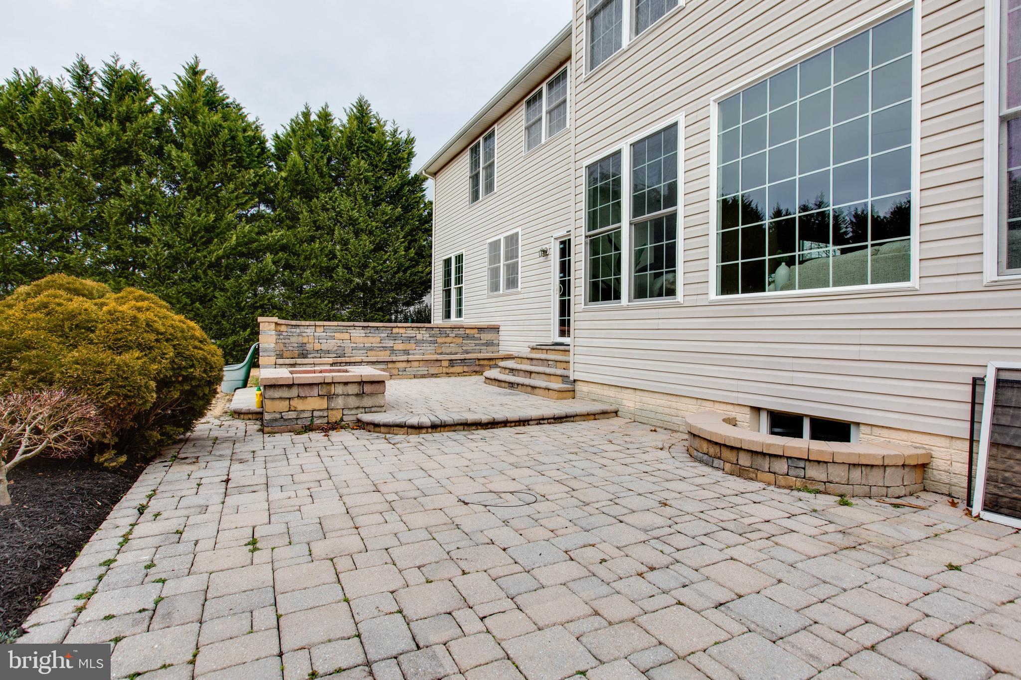 CAYUGA FARM - Residential