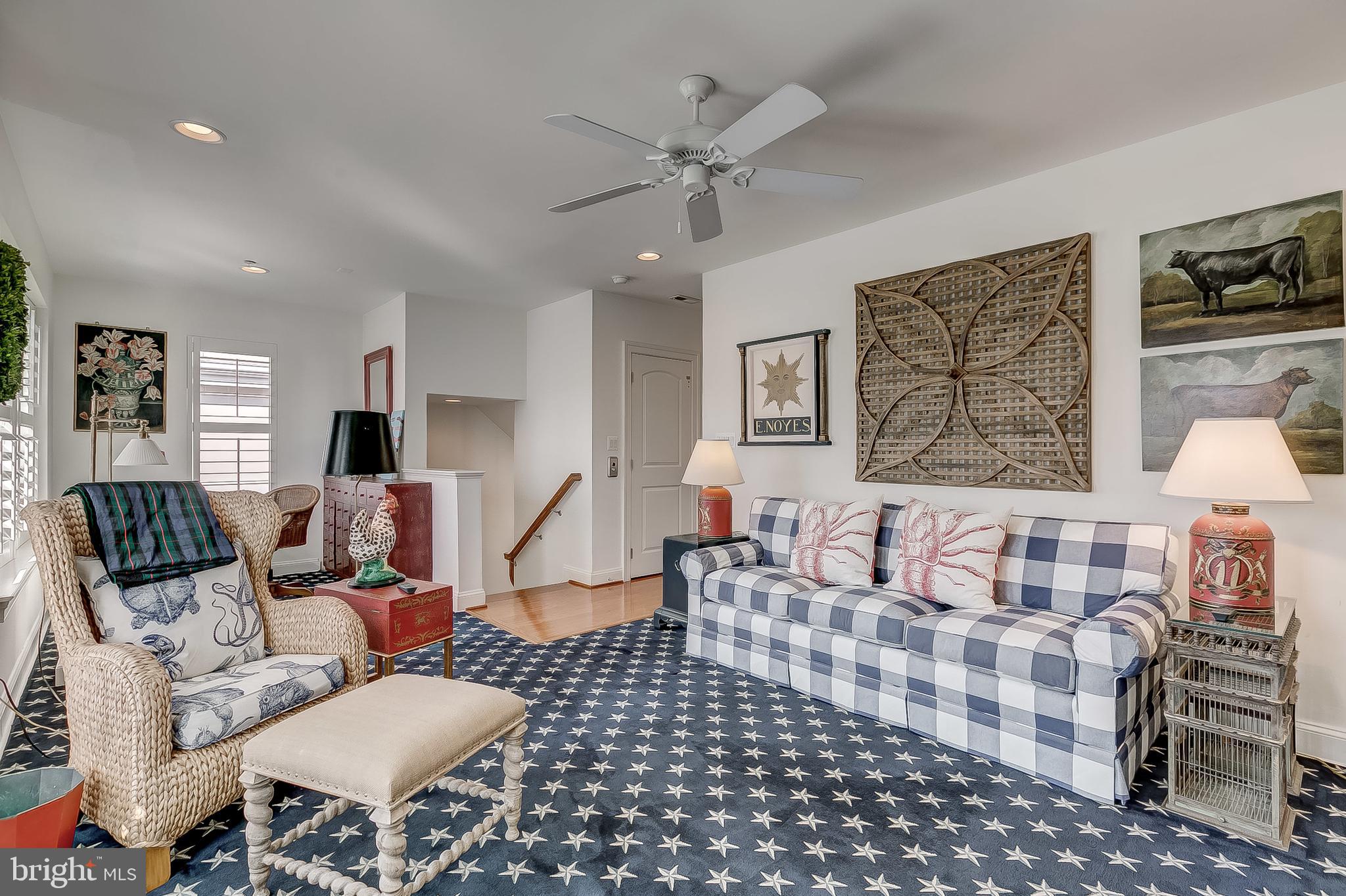 PIER HOMES AT HARBORVIEW - Residential