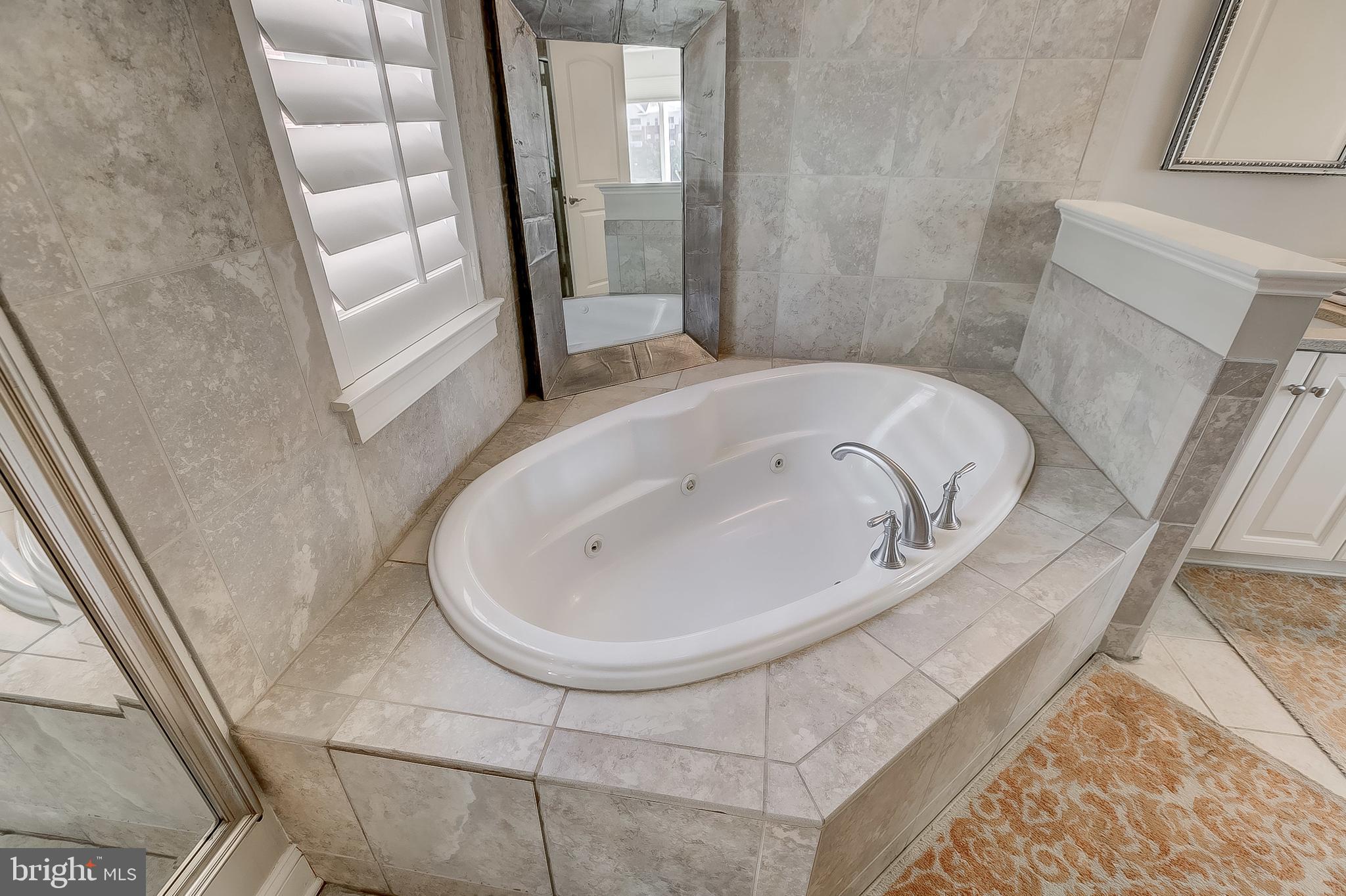 PIER HOMES AT HARBORVIEW - Residential