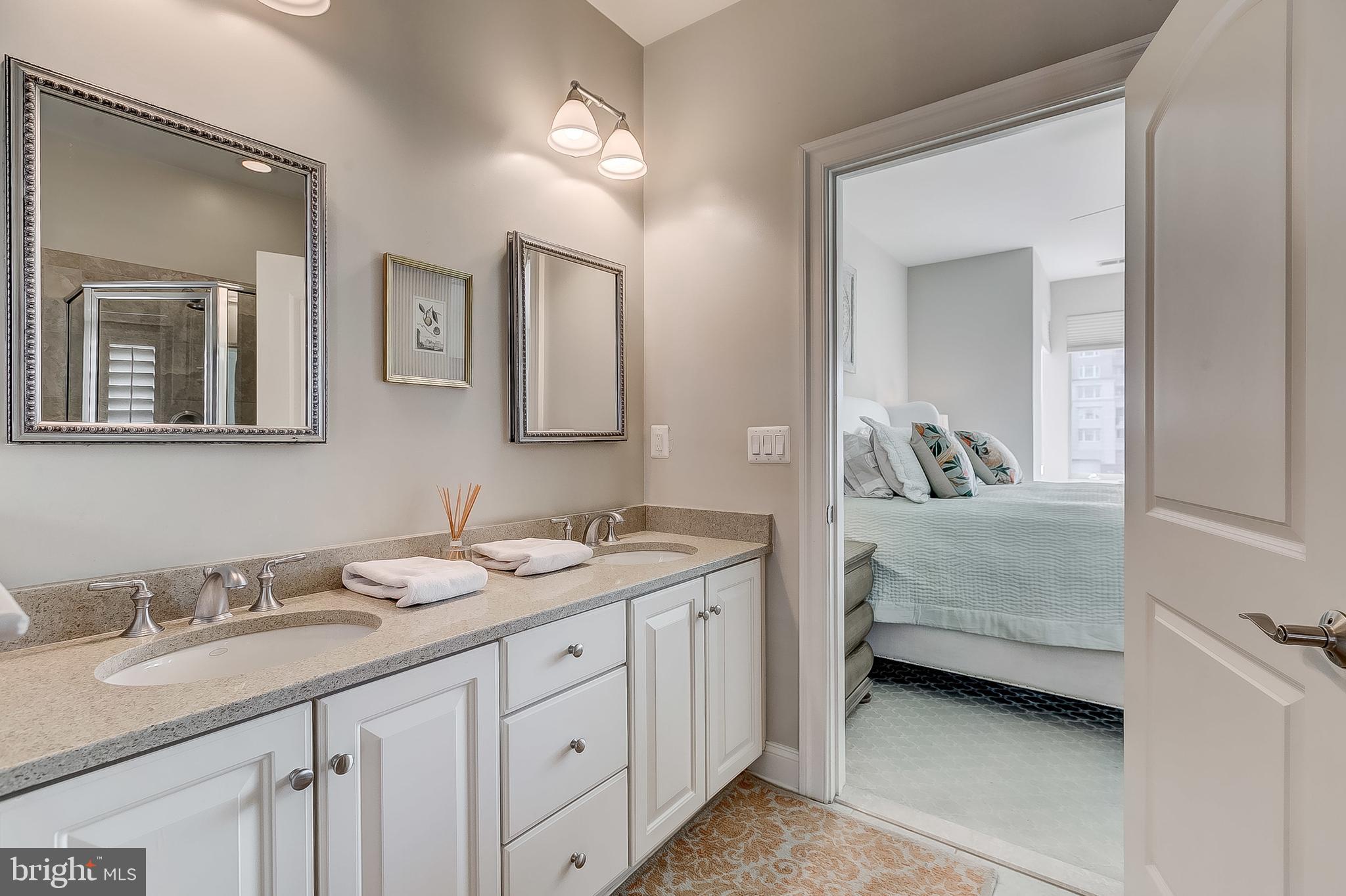 PIER HOMES AT HARBORVIEW - Residential