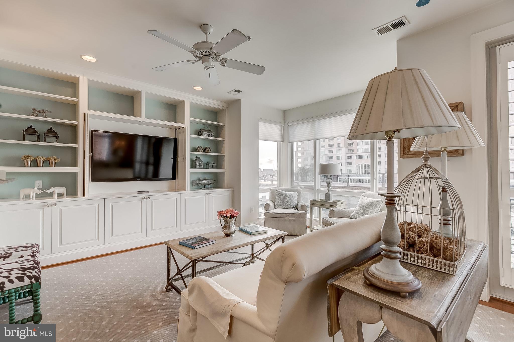 PIER HOMES AT HARBORVIEW - Residential