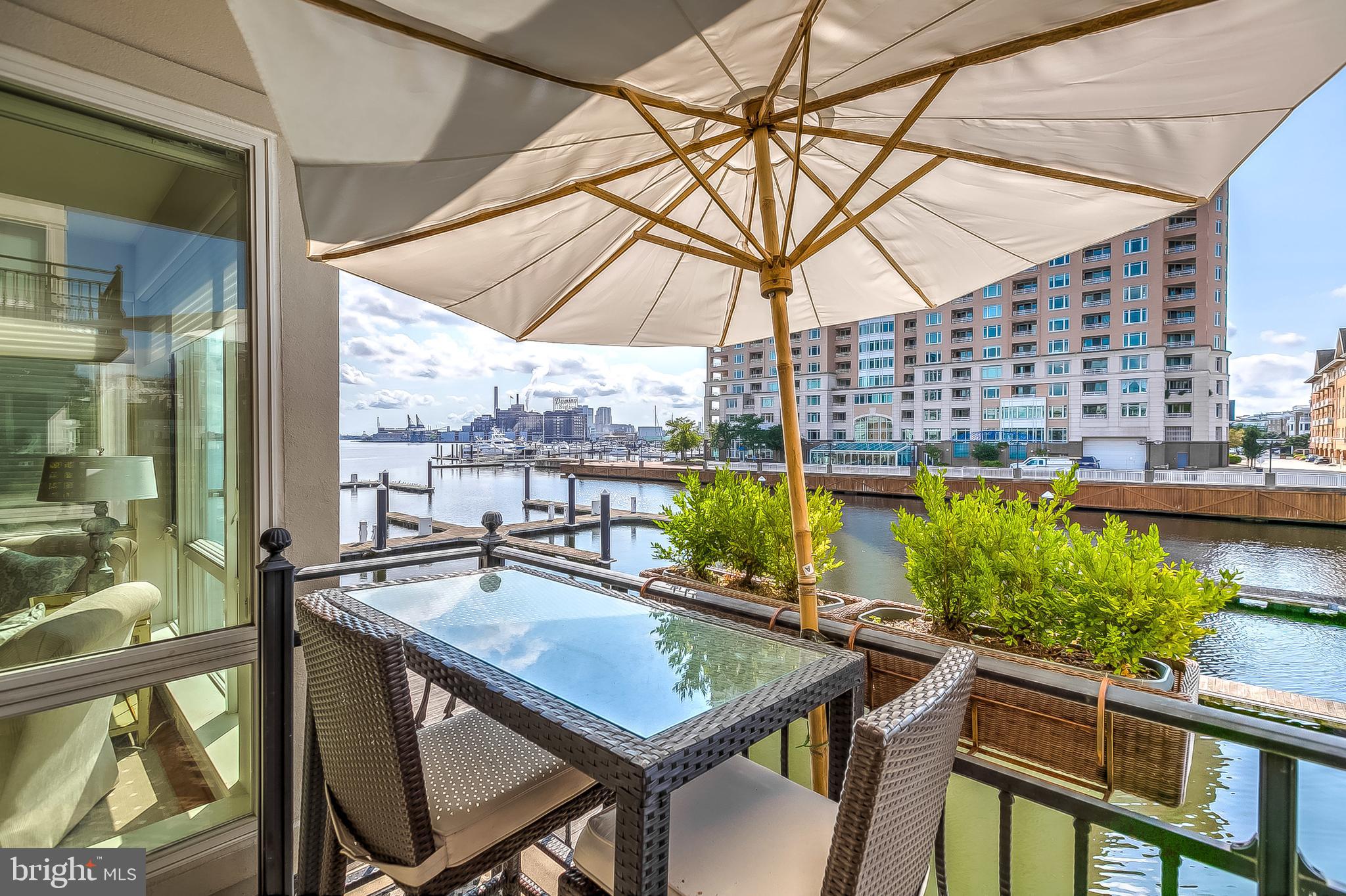 PIER HOMES AT HARBORVIEW - Residential