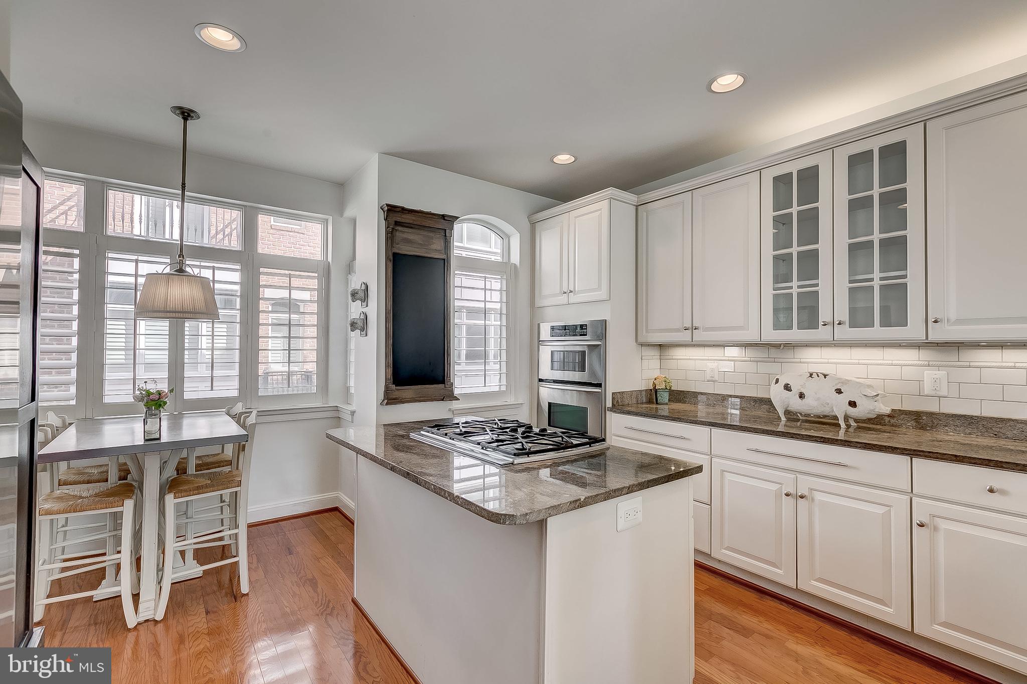 PIER HOMES AT HARBORVIEW - Residential