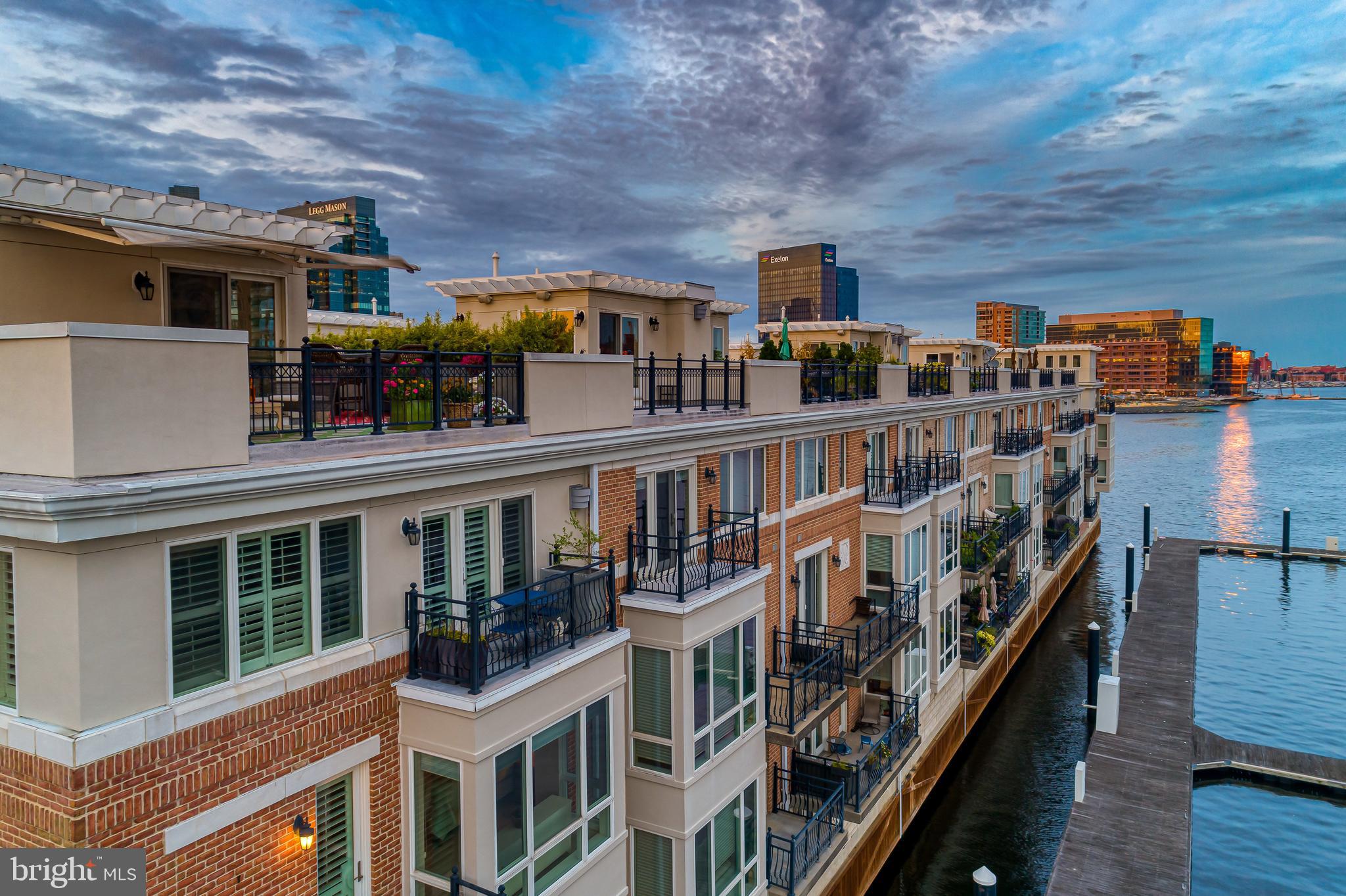 PIER HOMES AT HARBORVIEW - Residential