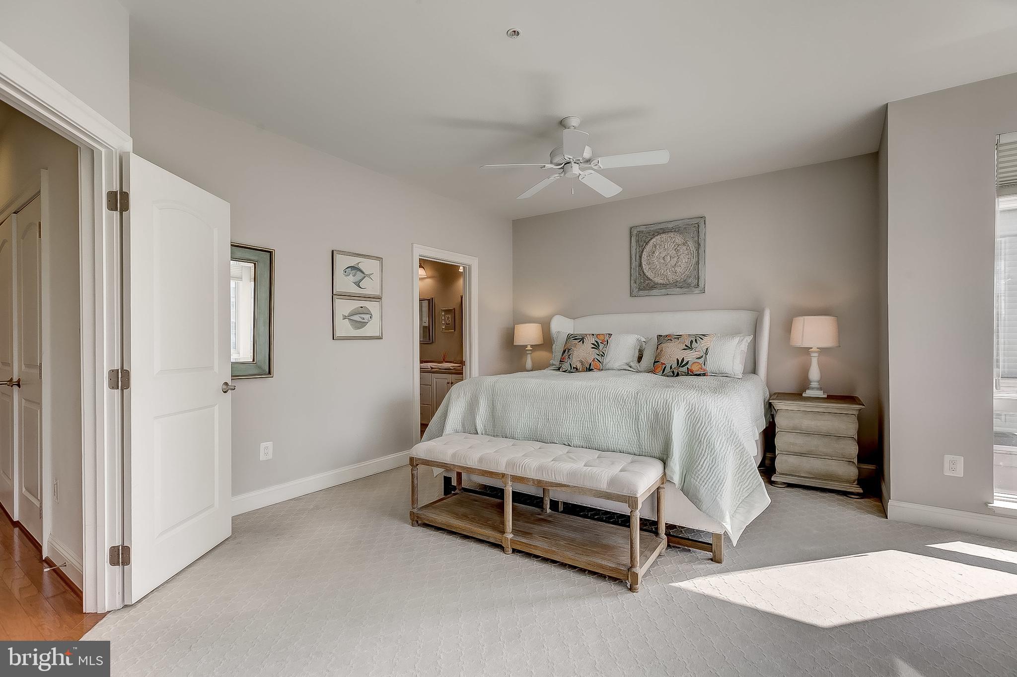 PIER HOMES AT HARBORVIEW - Residential